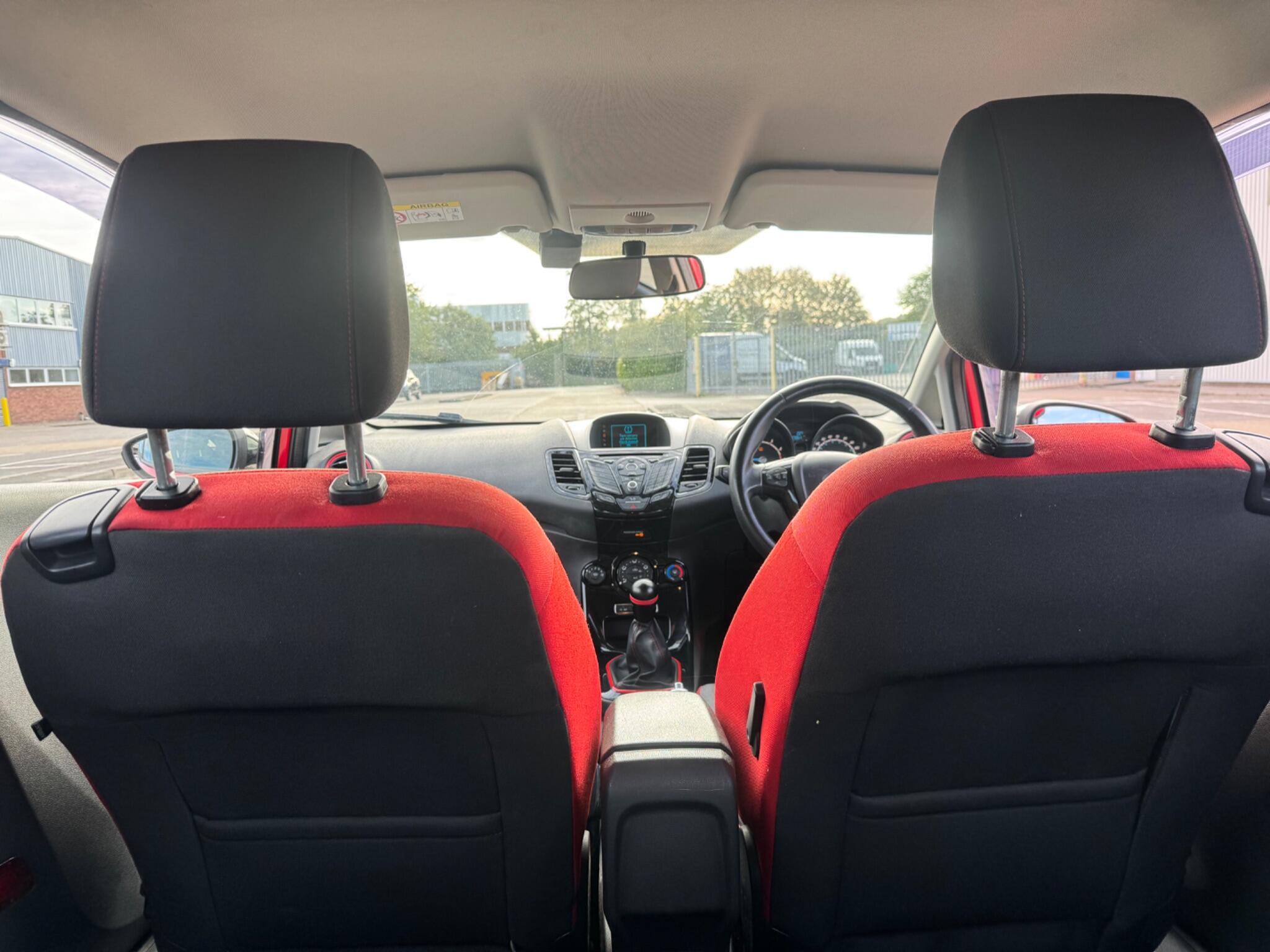 Ford Fiesta view 44