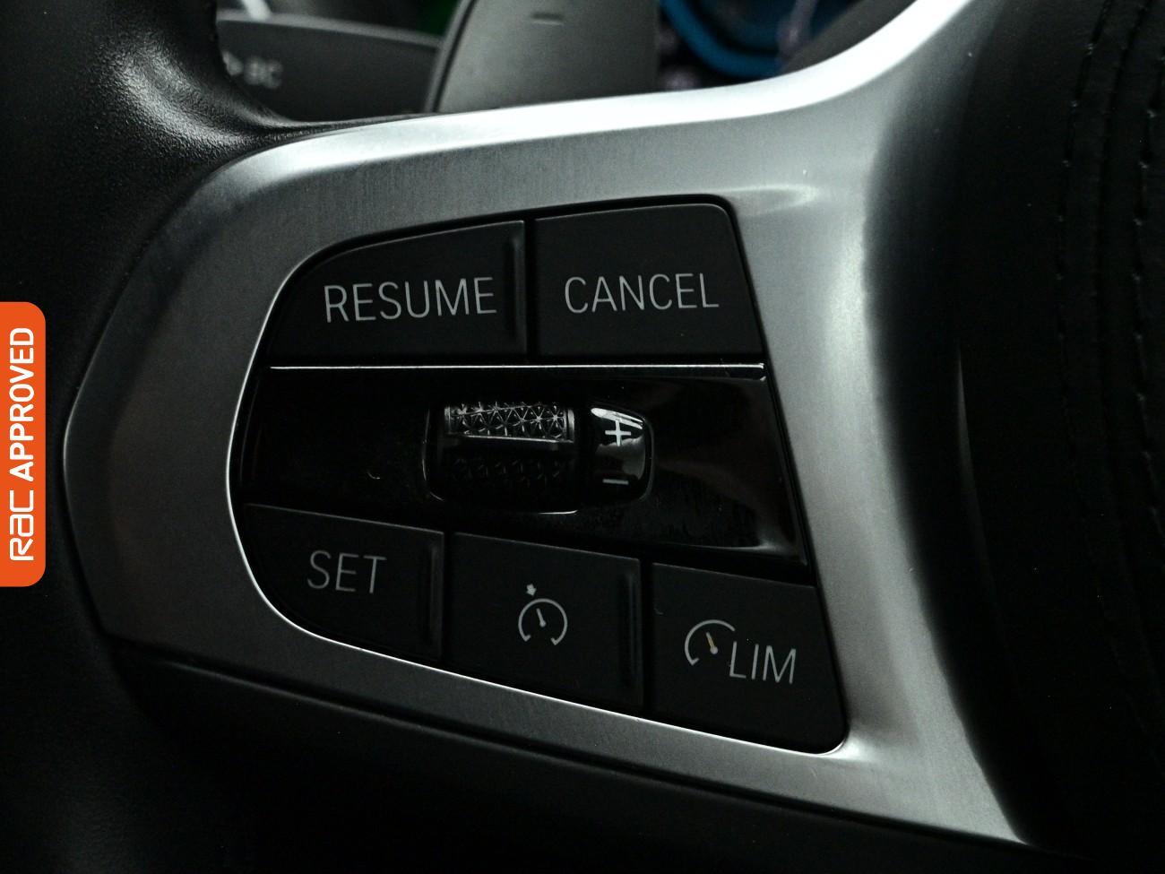 BMW X3 view 25