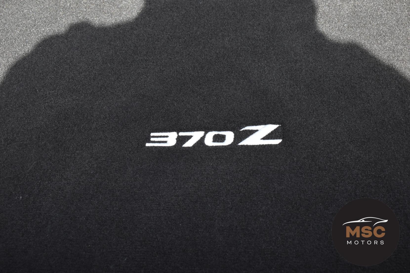 Nissan 370 Z view 58