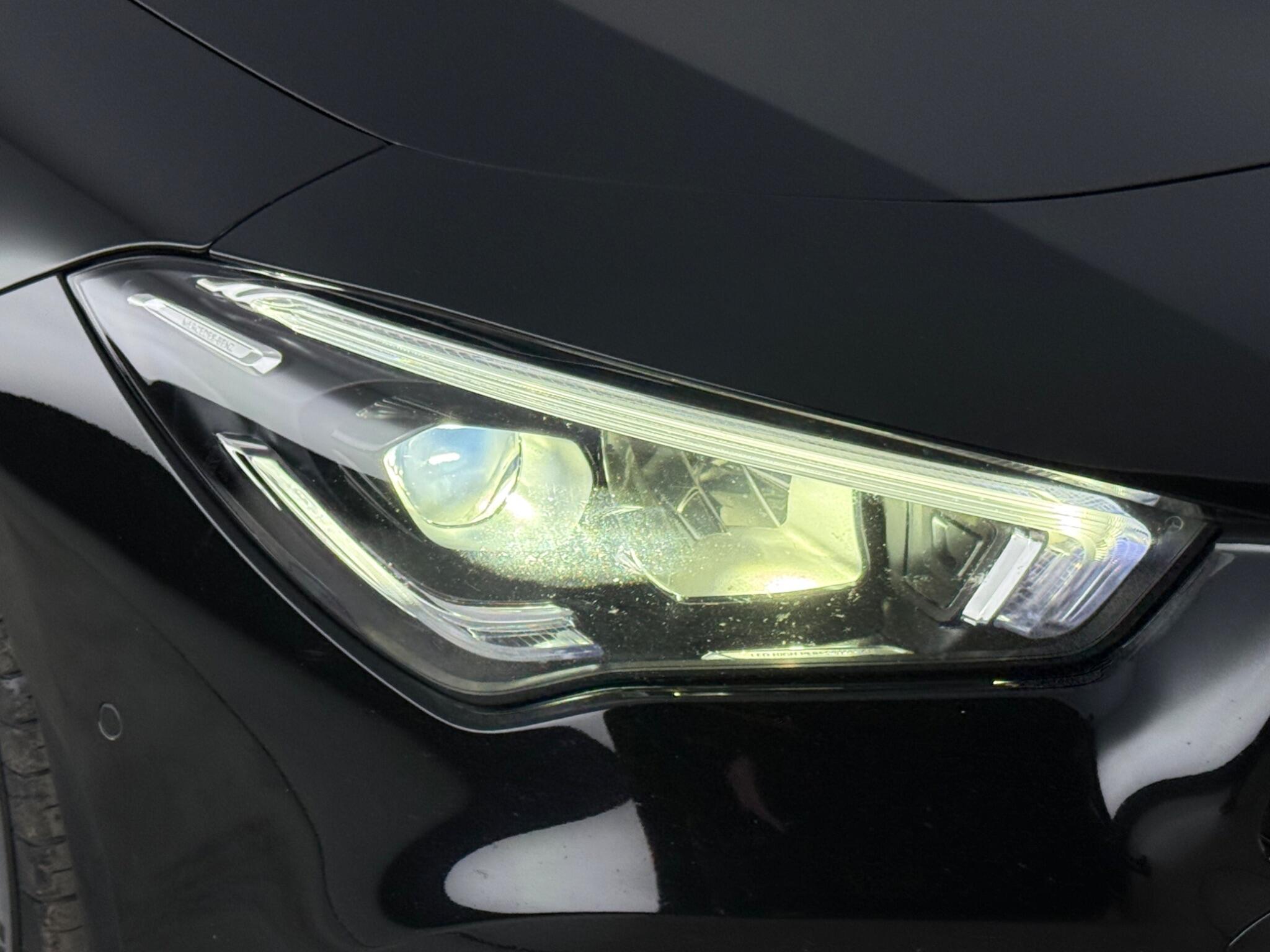 Mercedes-Benz Cla view 10