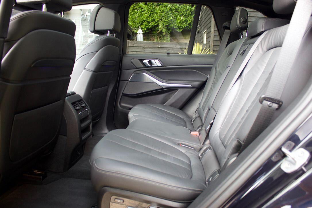 BMW X5 view 19