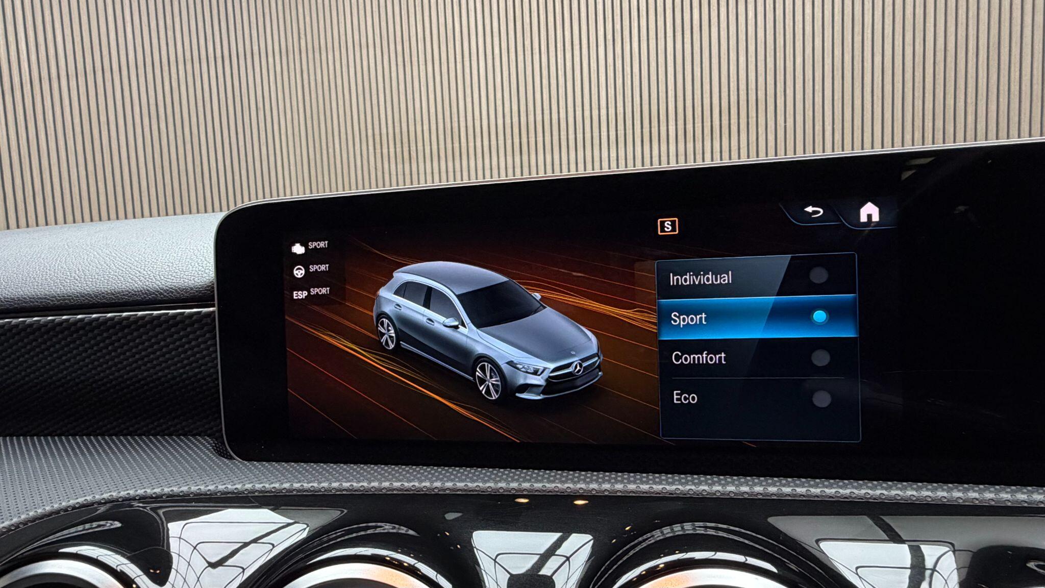 Mercedes-Benz A-Class view 27