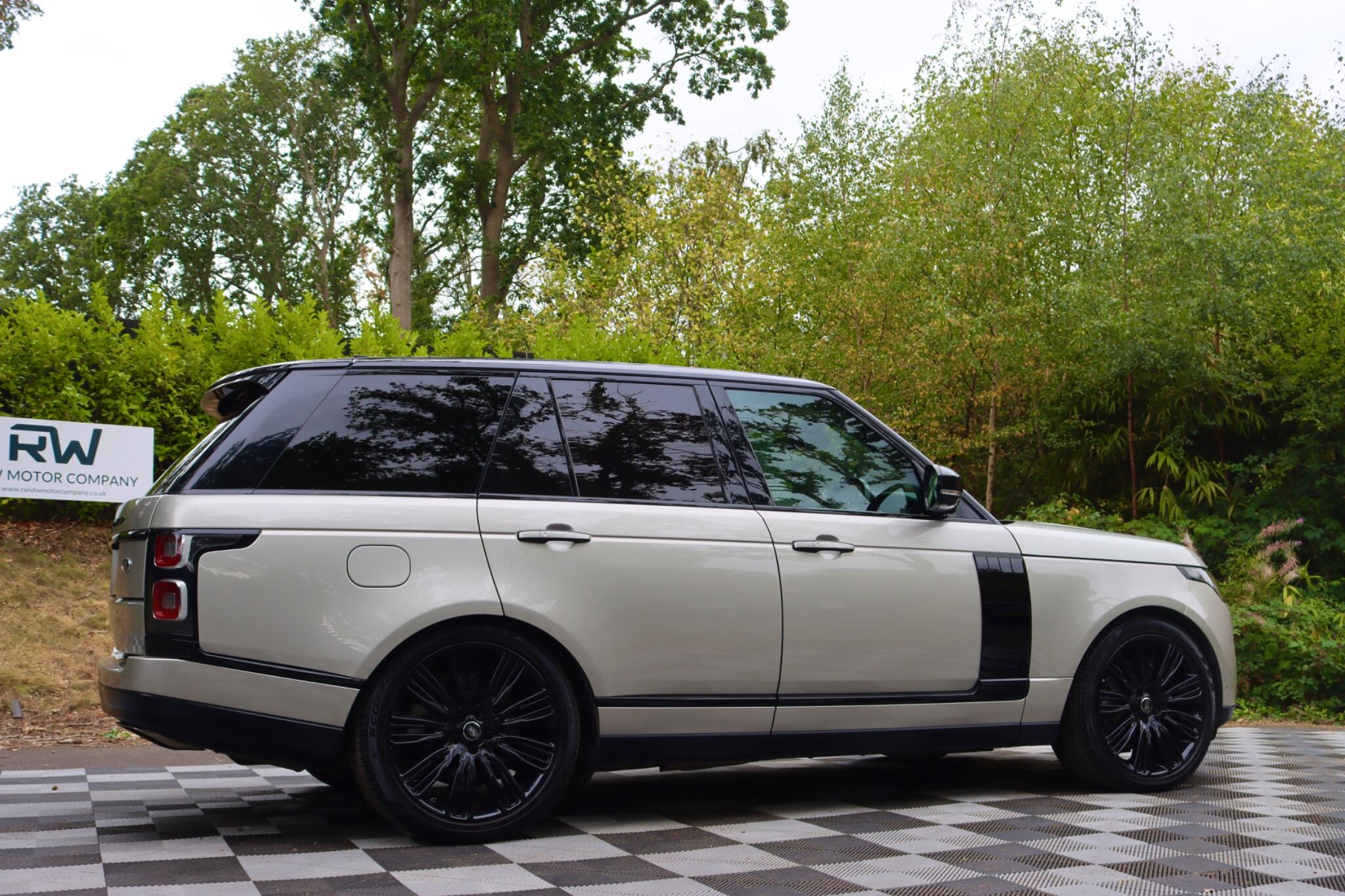 Land Rover Range Rover view 33