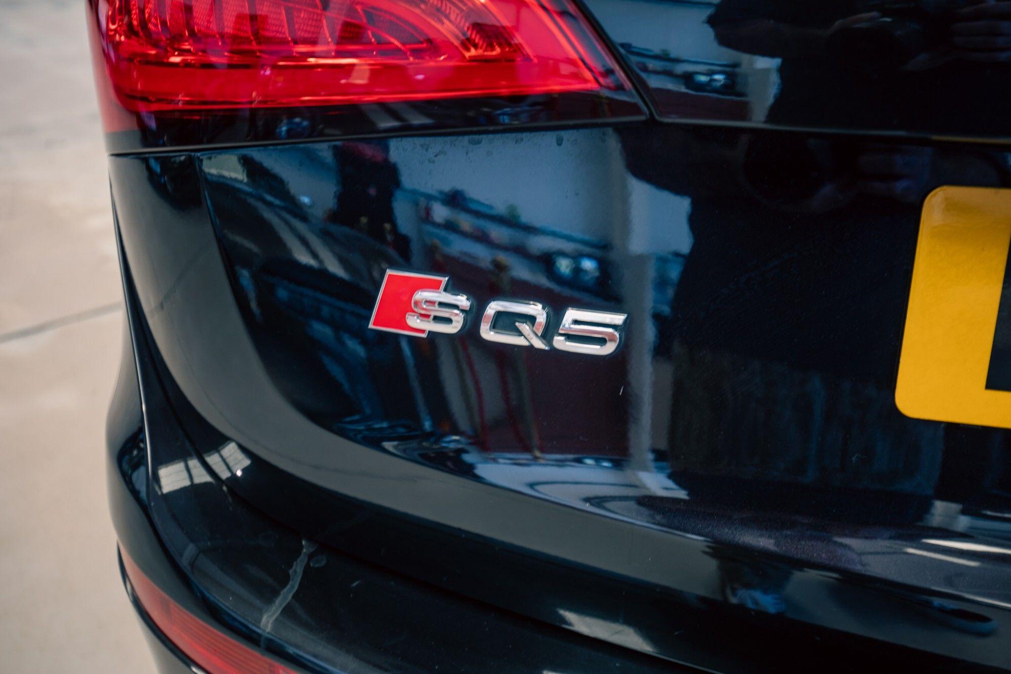 Audi SQ5 view 6