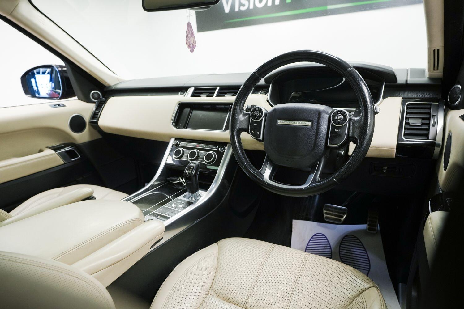 Land Rover Range Rover Sport view 10