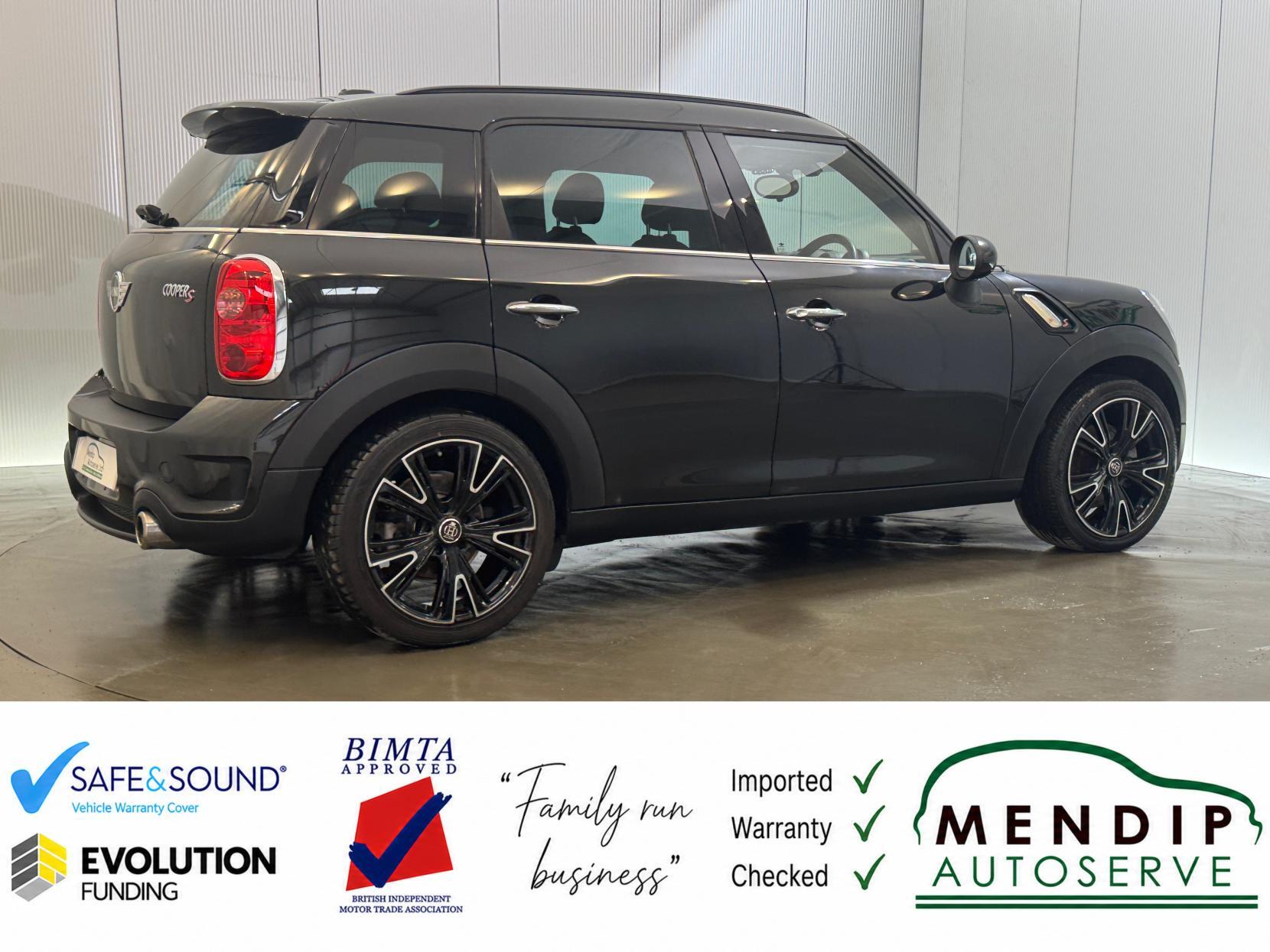 Mini Countryman view 30