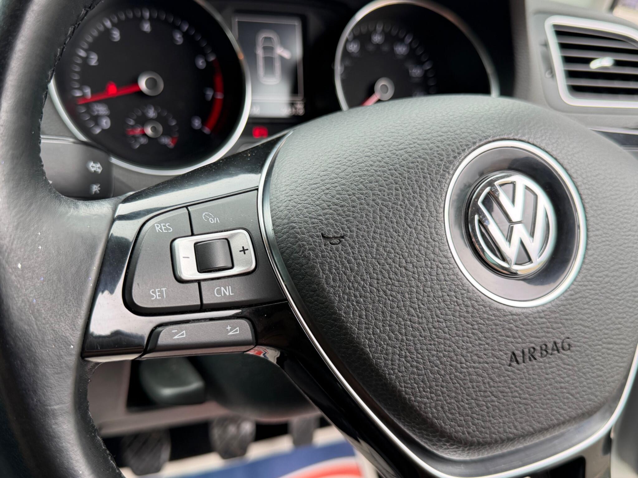 Volkswagen Polo view 20