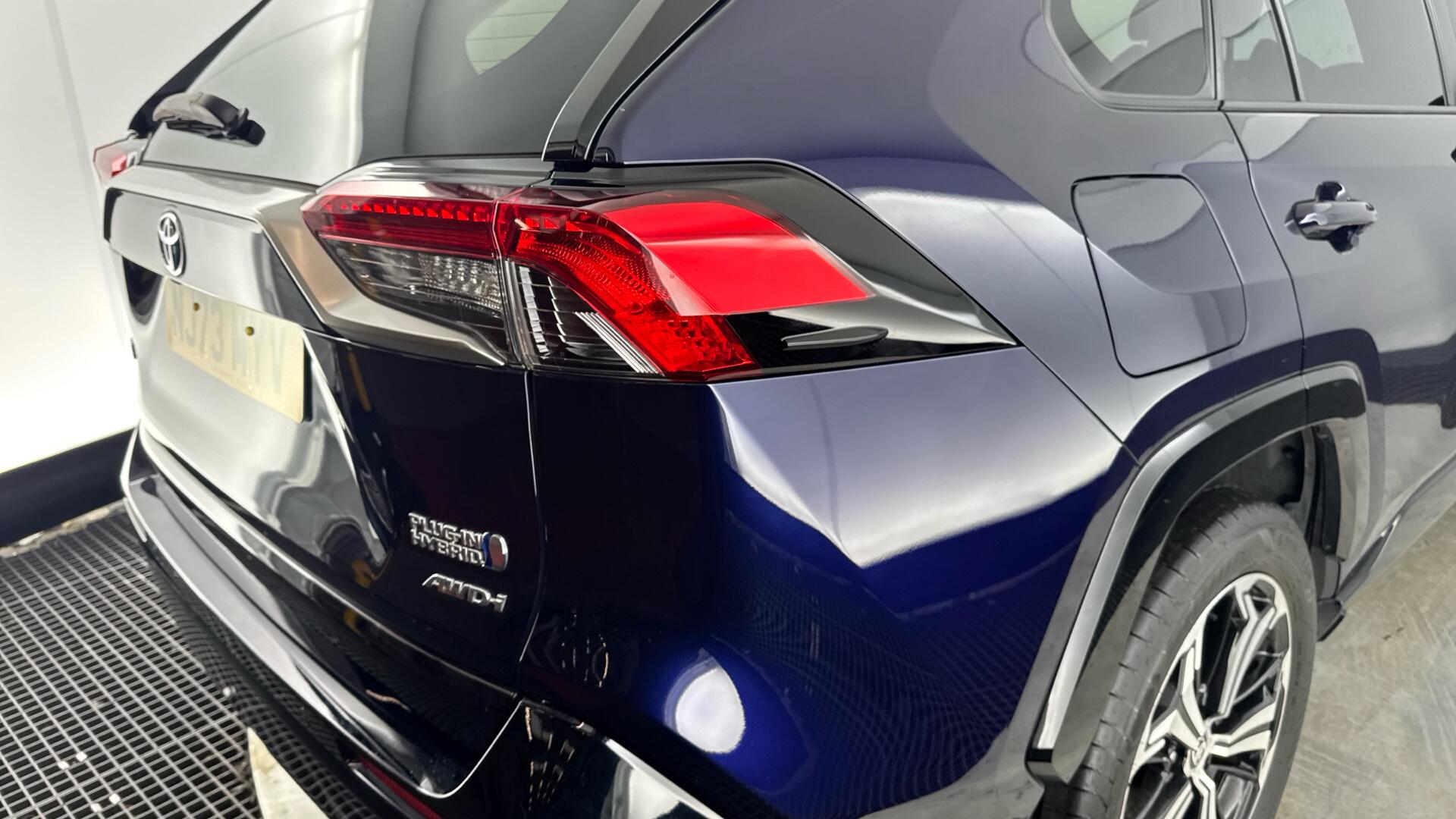 Toyota RAV4 view 20