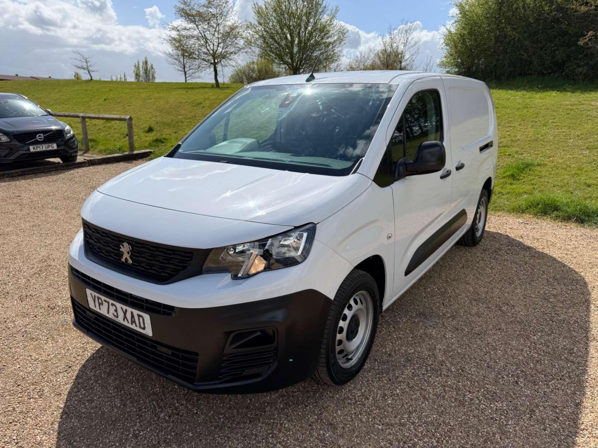 Peugeot Partner view 3