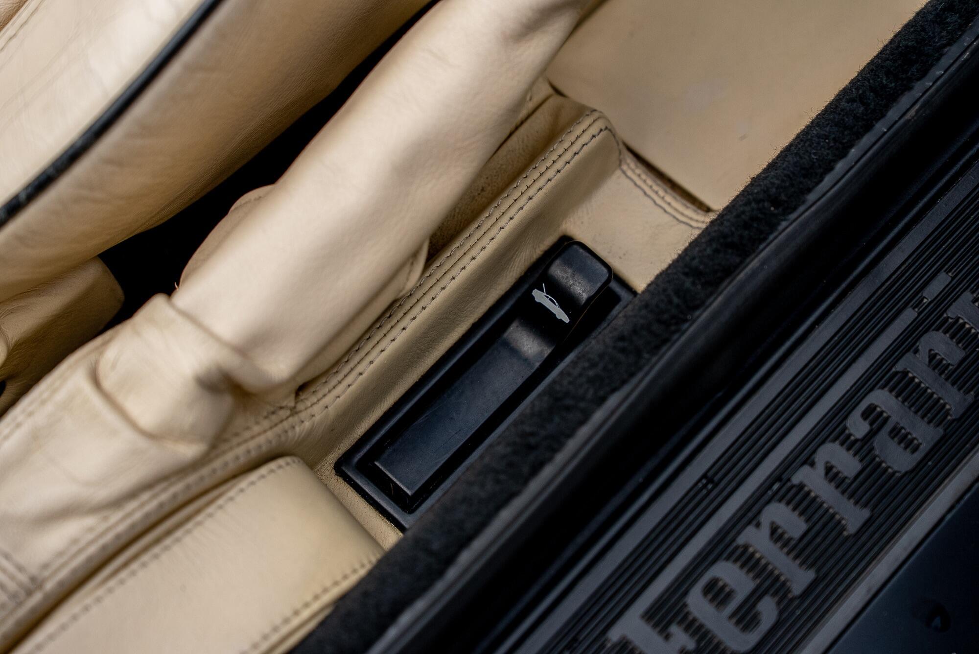 Ferrari 355 F1 view 47