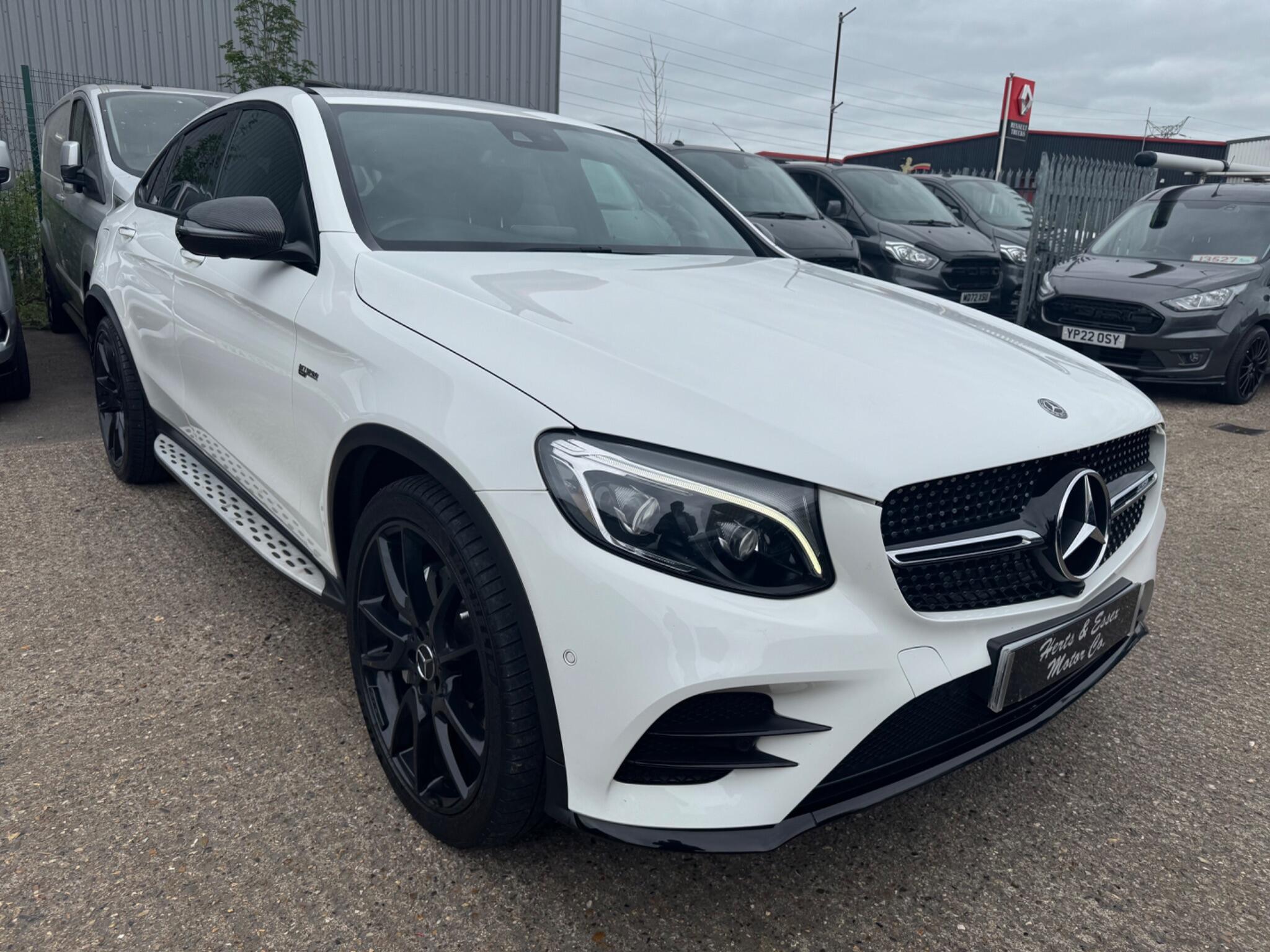 Mercedes-Benz GLC view 5