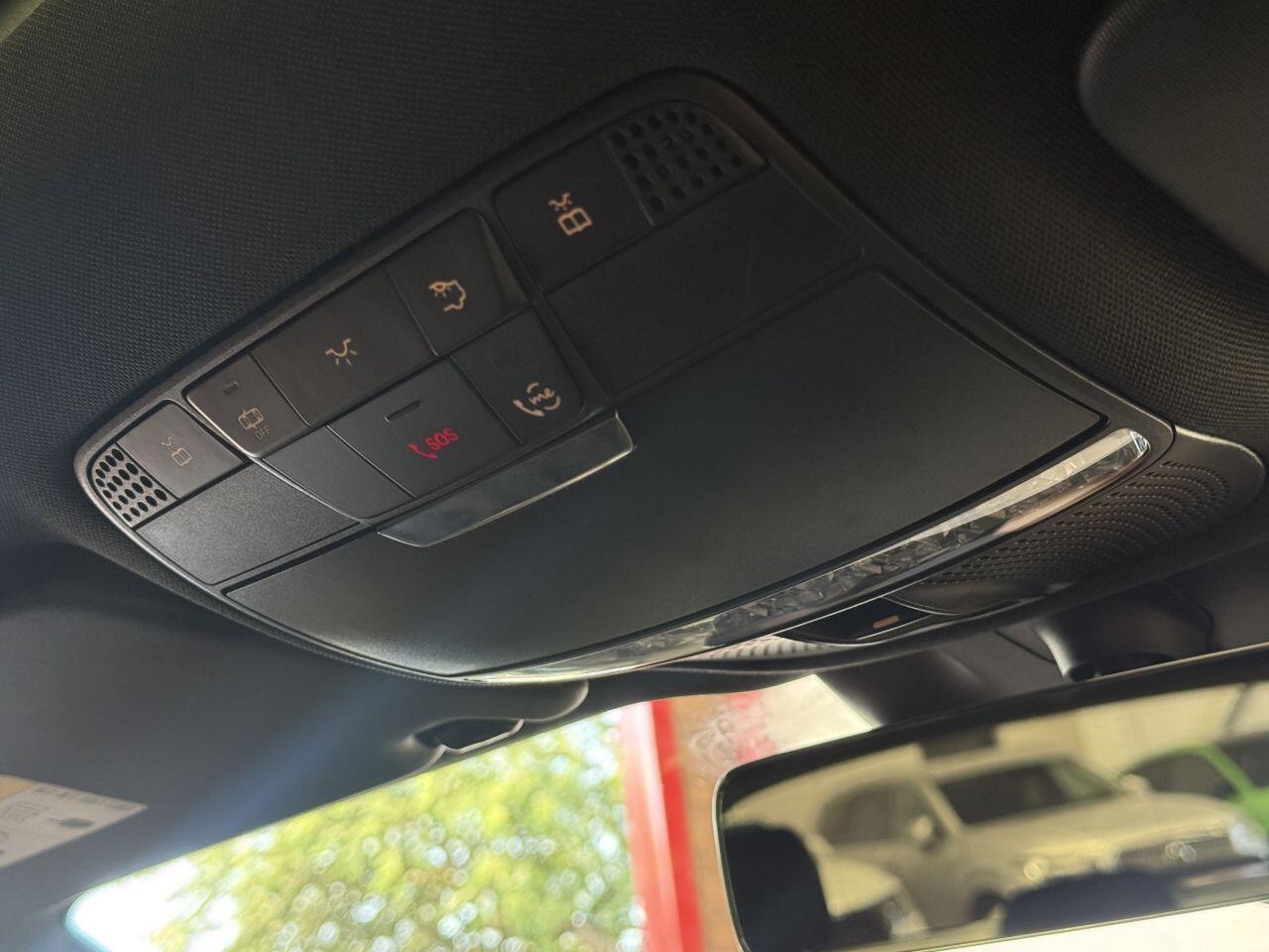 Mercedes-Benz GLC view 59