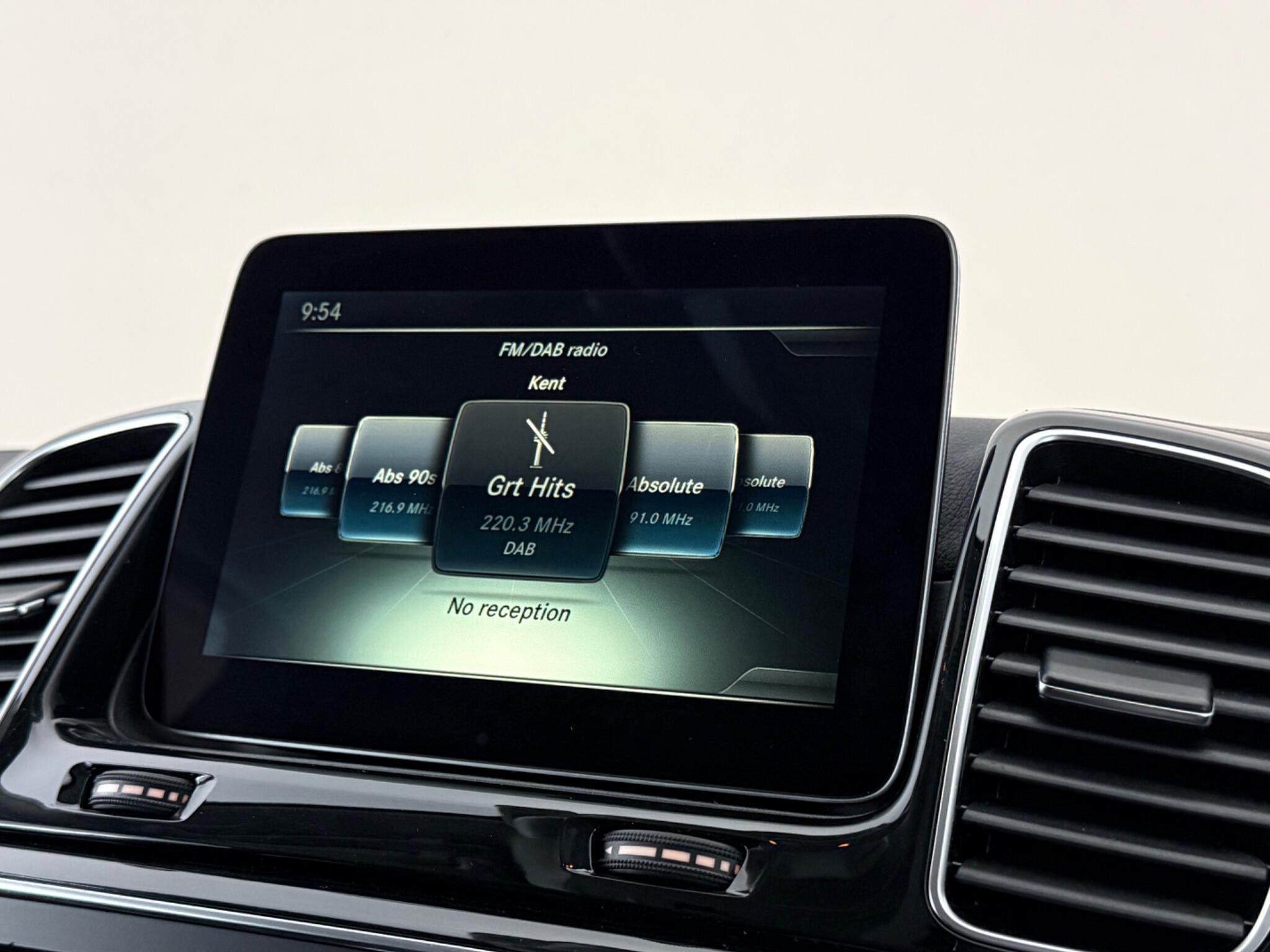 Mercedes-Benz Gle view 27