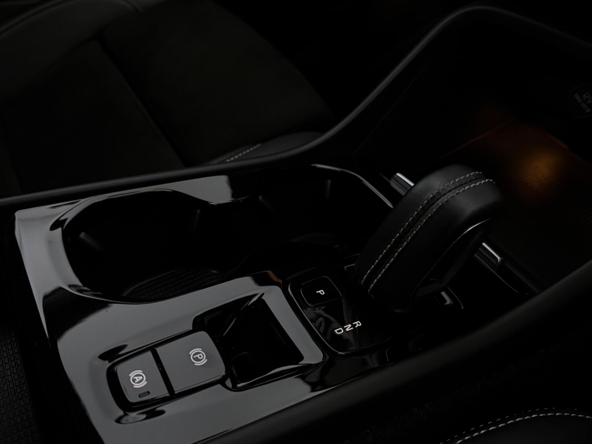 Volvo XC40 view 22
