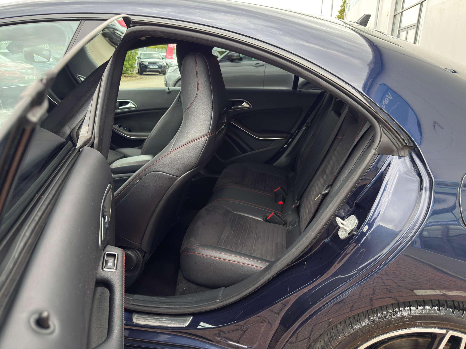 Mercedes-Benz Cla view 38