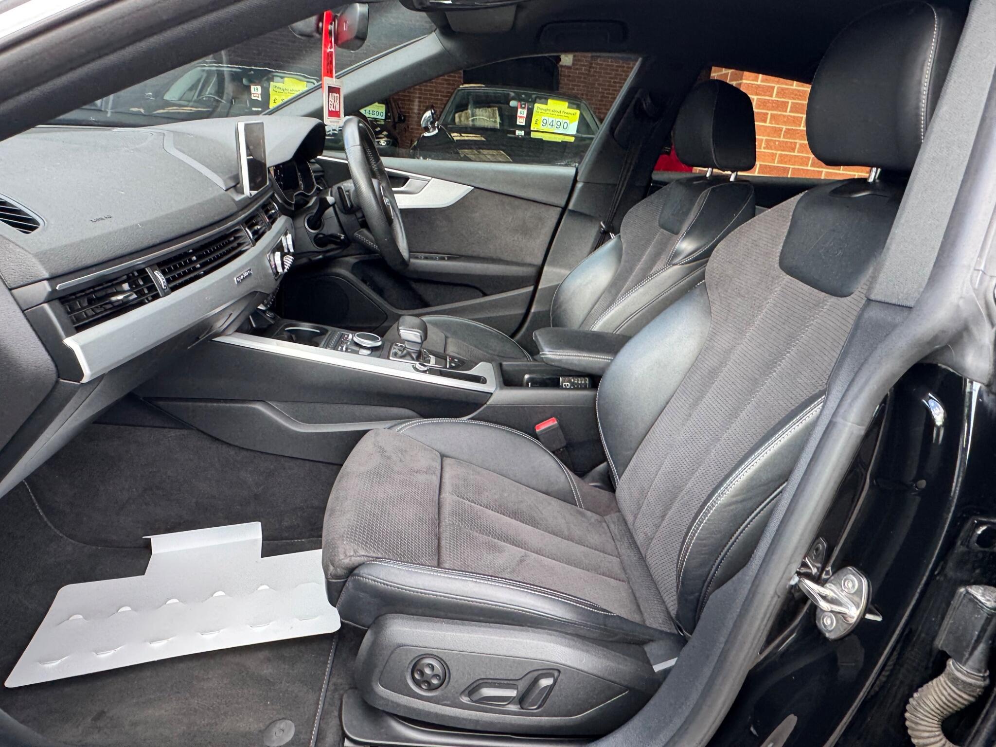 Audi A5 view 8