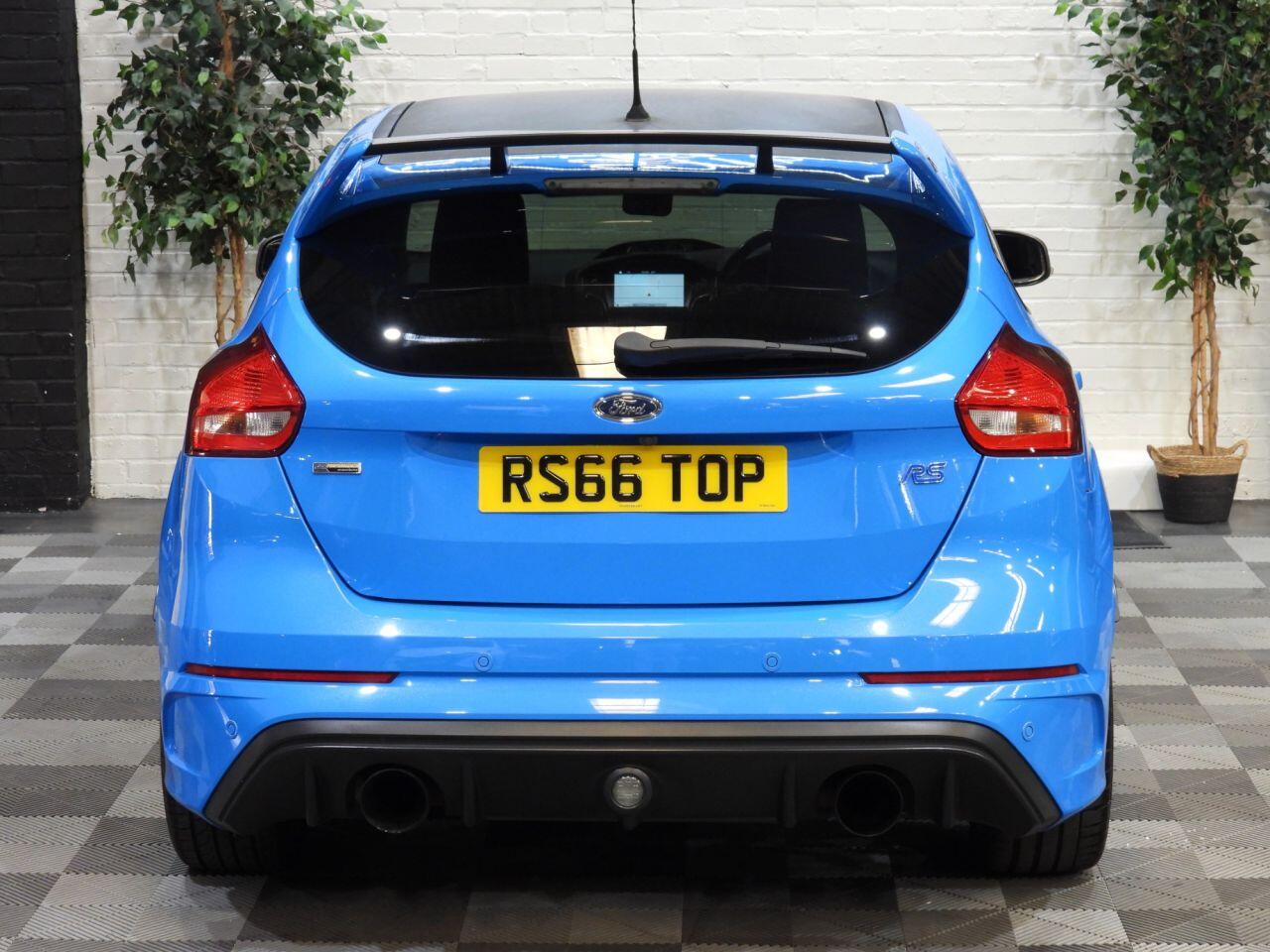 Ford Focus view 11