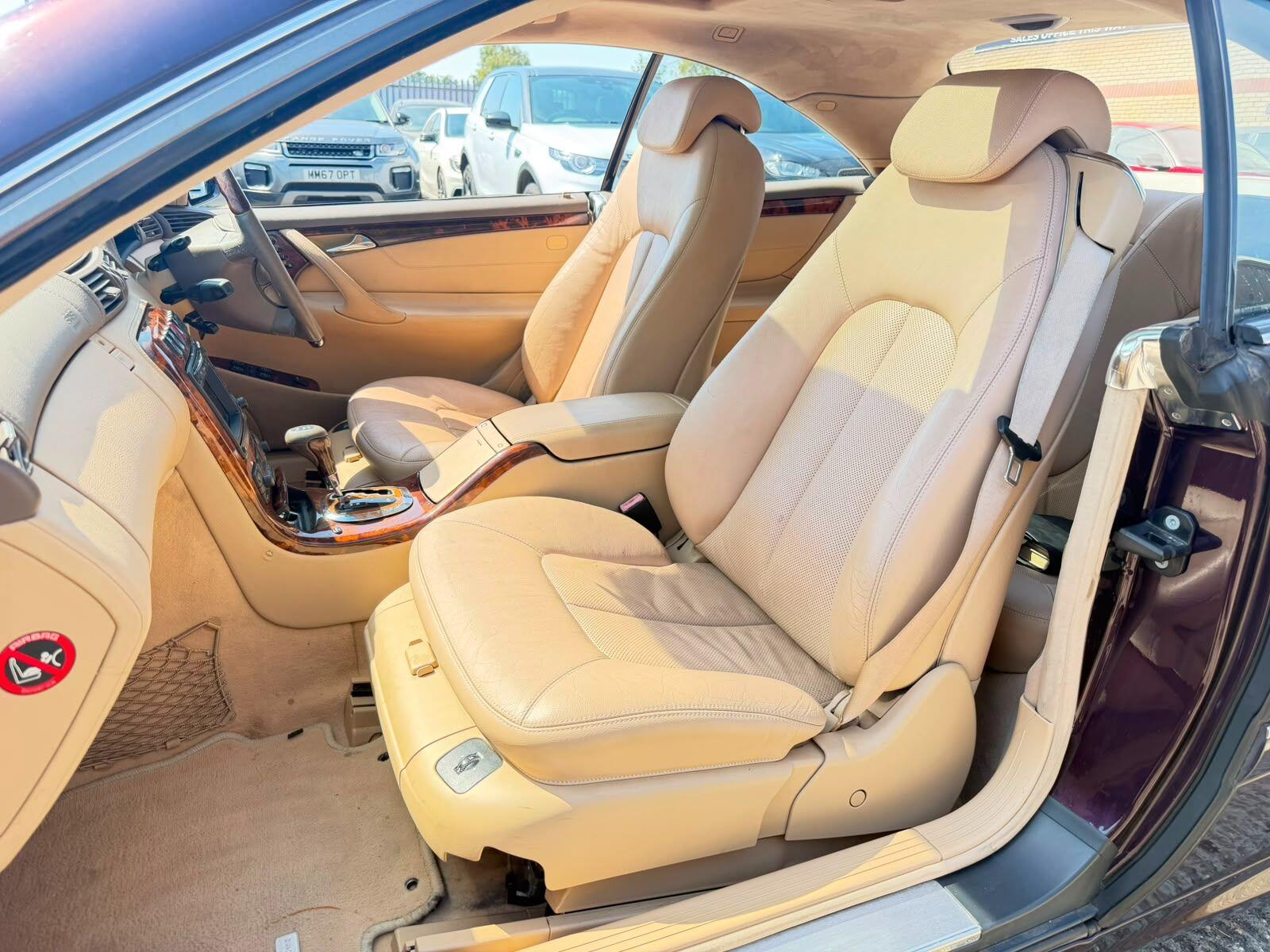 Mercedes-Benz CL view 13