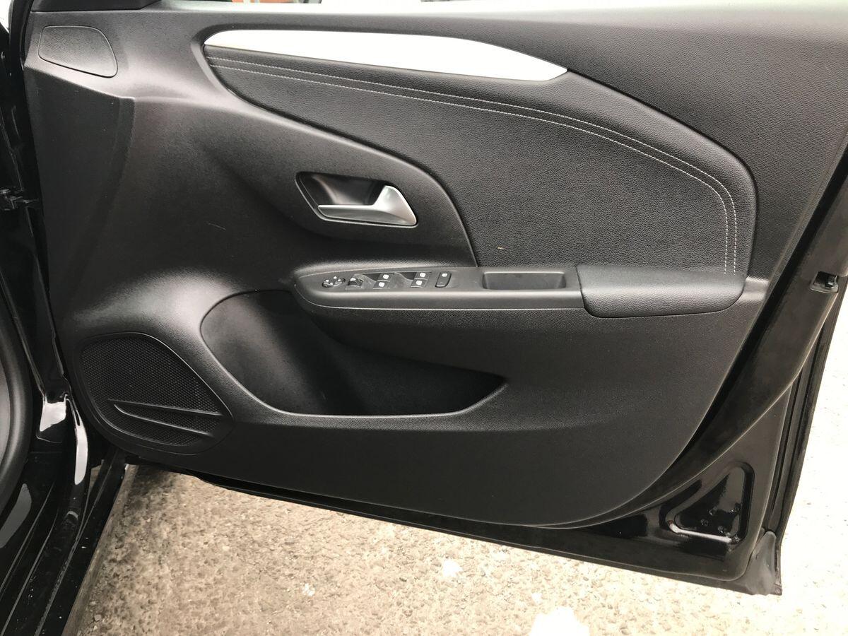Vauxhall Corsa view 16