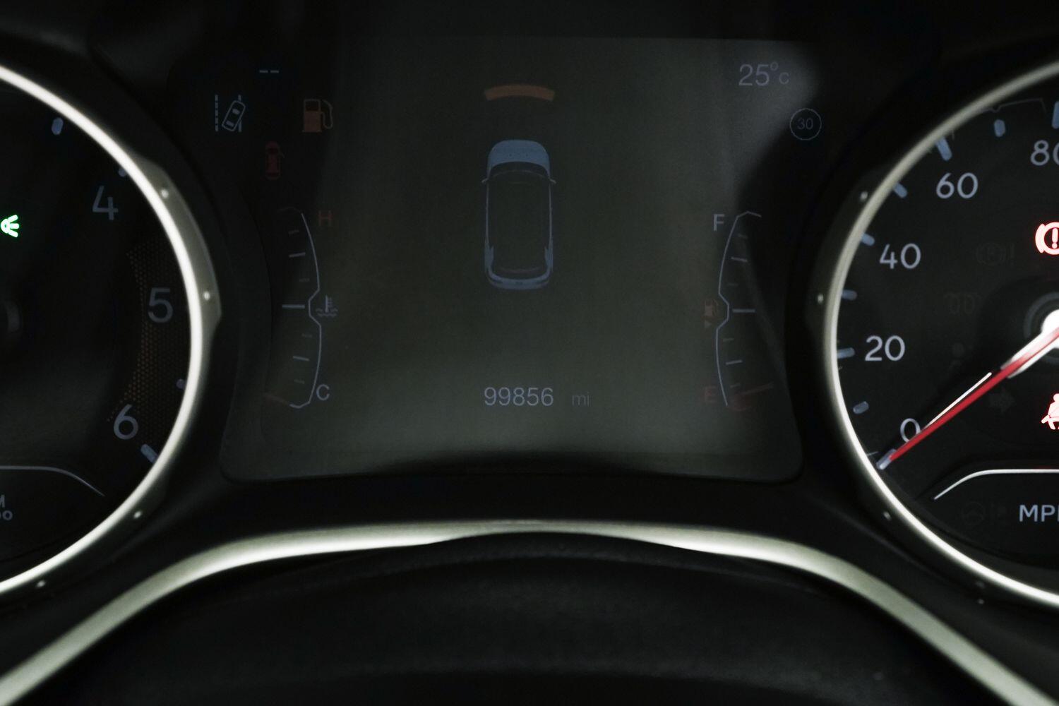 Jeep Compass view 23