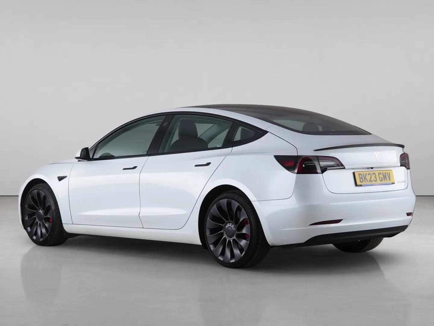 Tesla Model 3 view 8