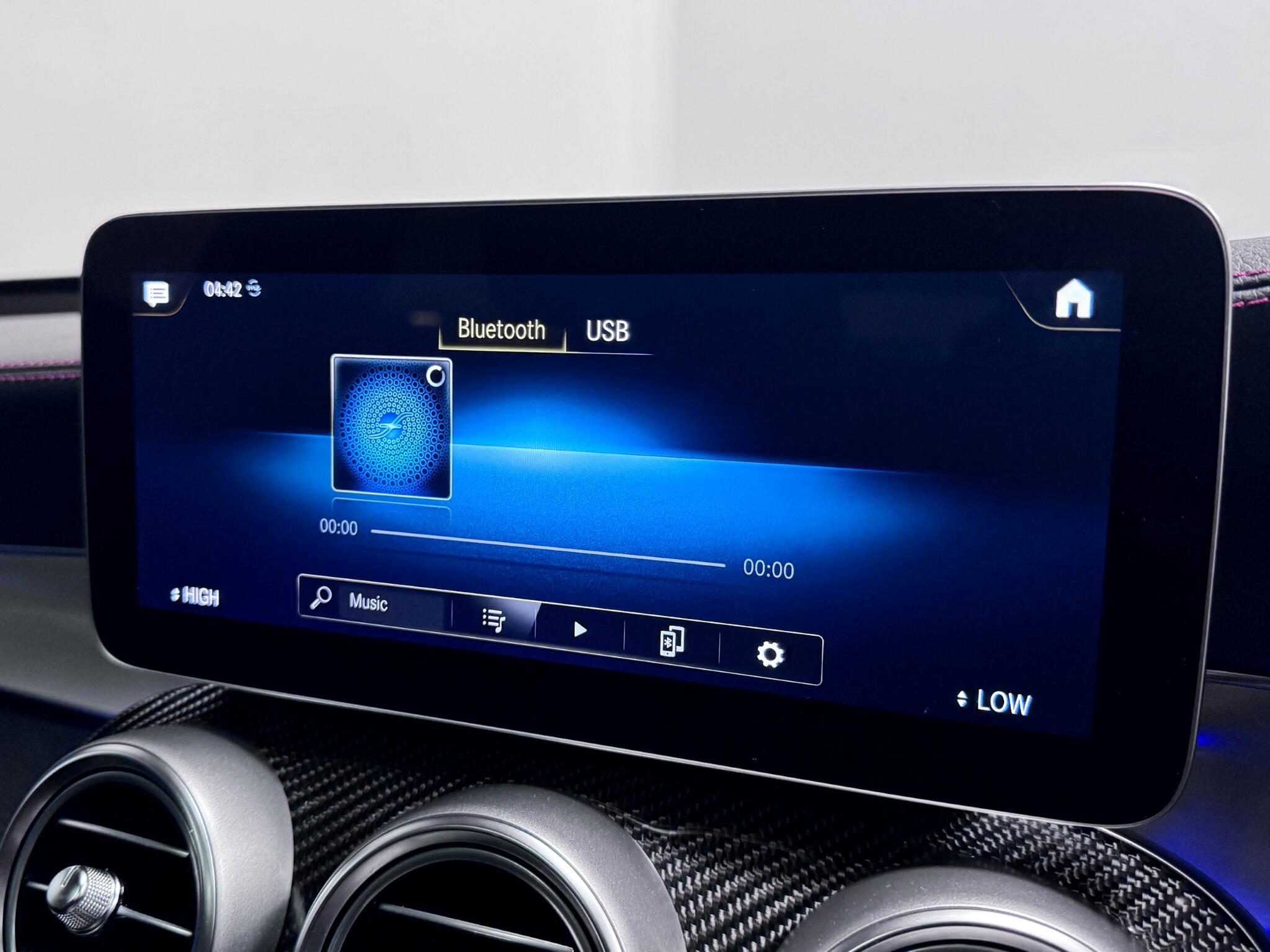 Mercedes-Benz GLC view 36