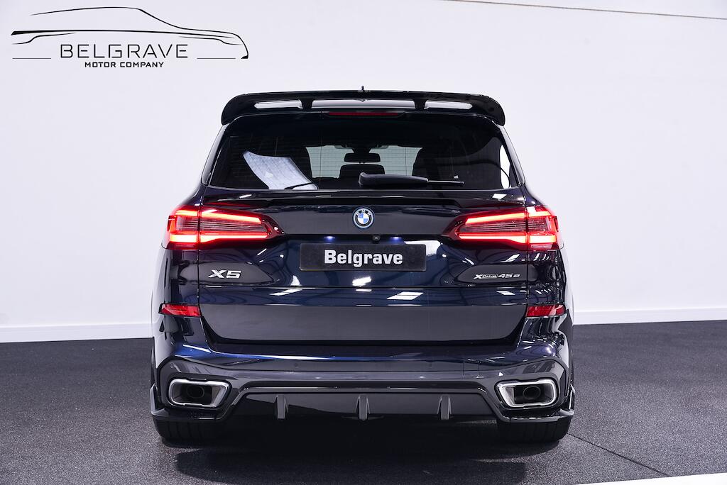 BMW X5 view 6