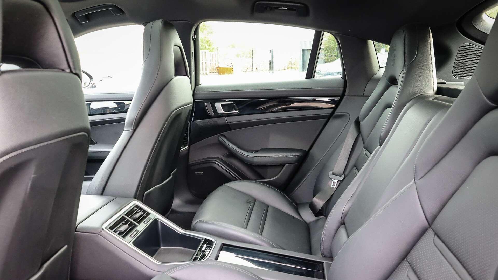 Porsche Panamera view 14