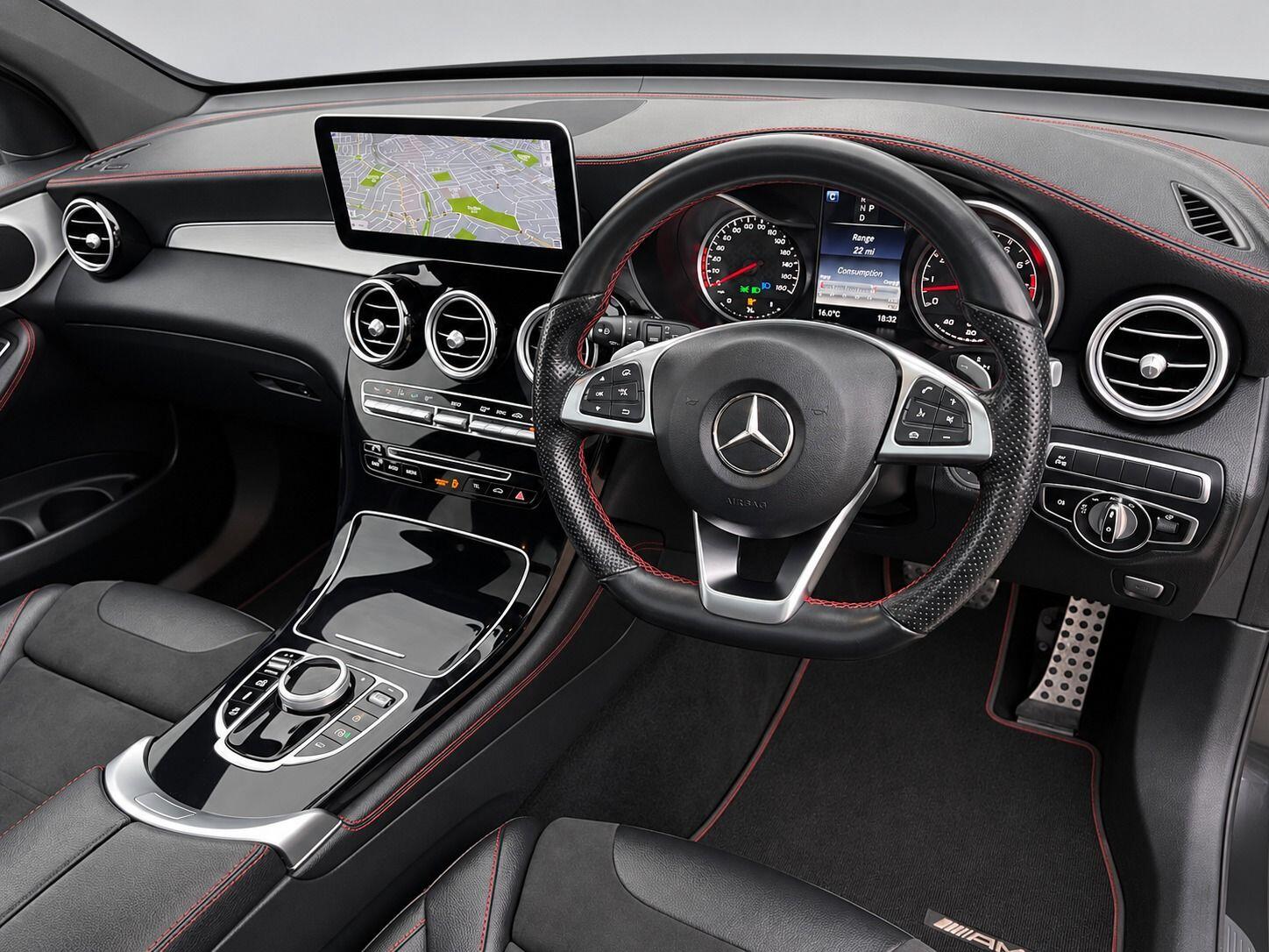 Mercedes-Benz GLC view 25