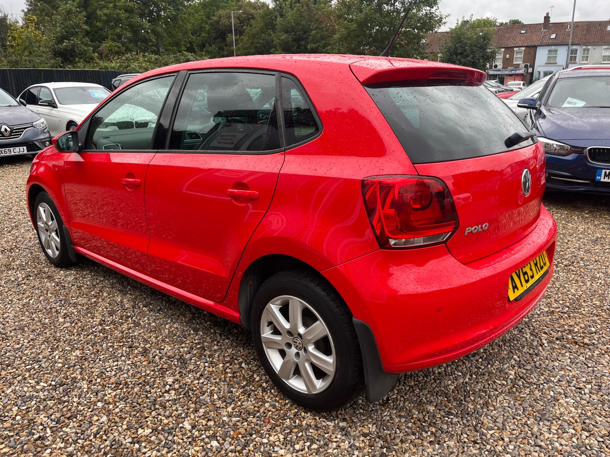 Volkswagen Polo view 7