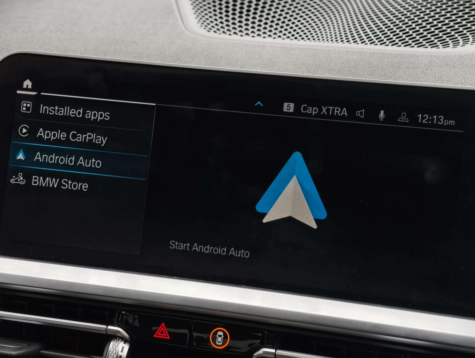 BMW 3 Series view 28