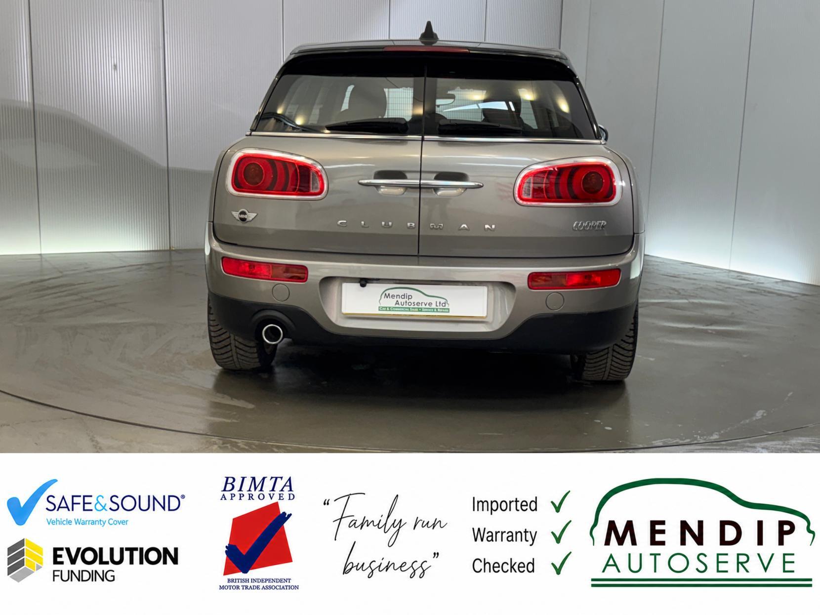 Mini Clubman view 20