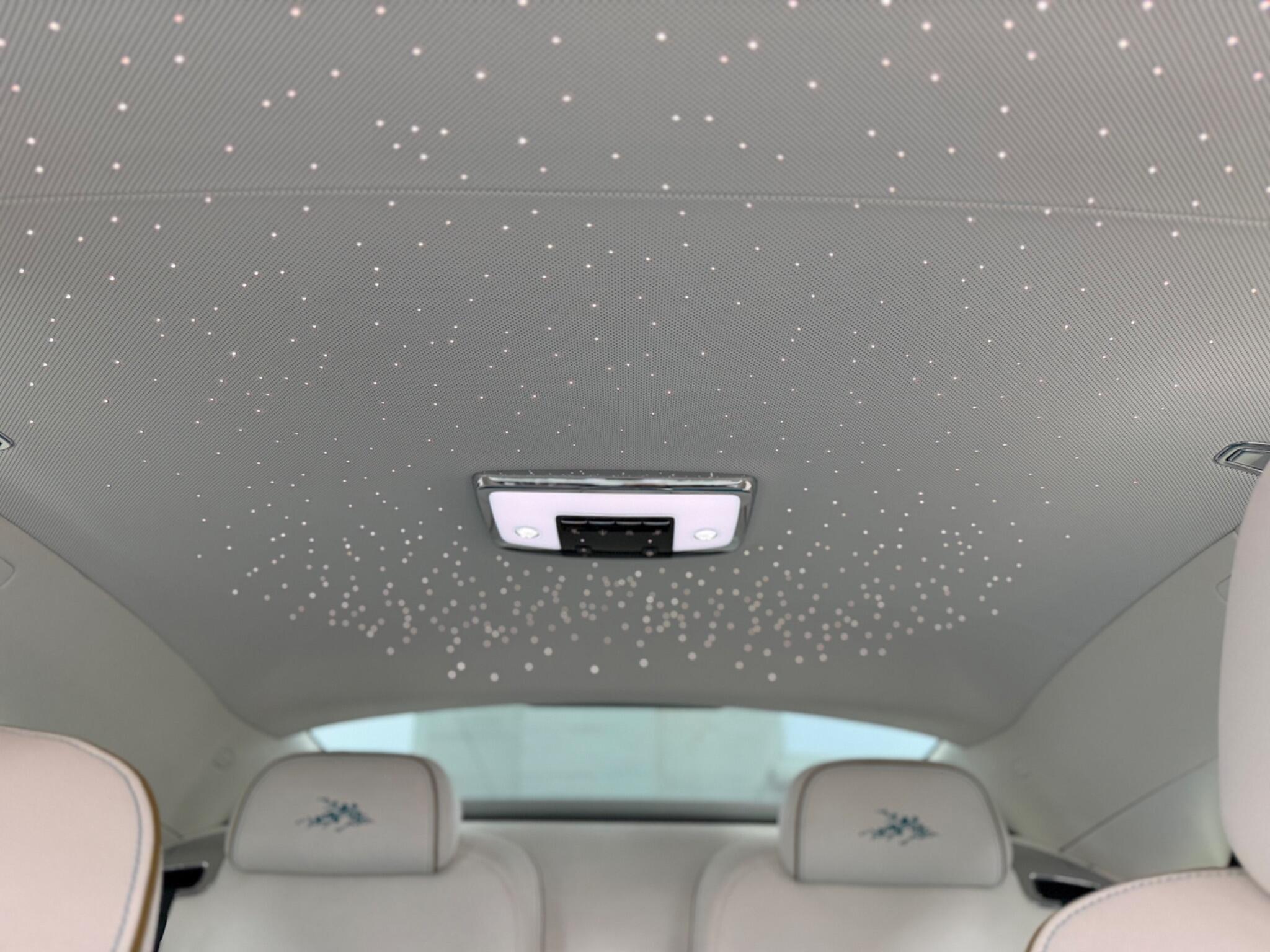 Rolls-Royce Spectre view 45