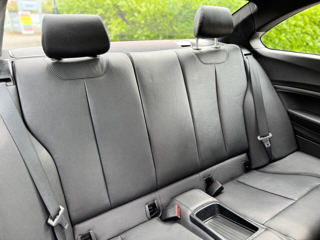 BMW 2 Series view 30