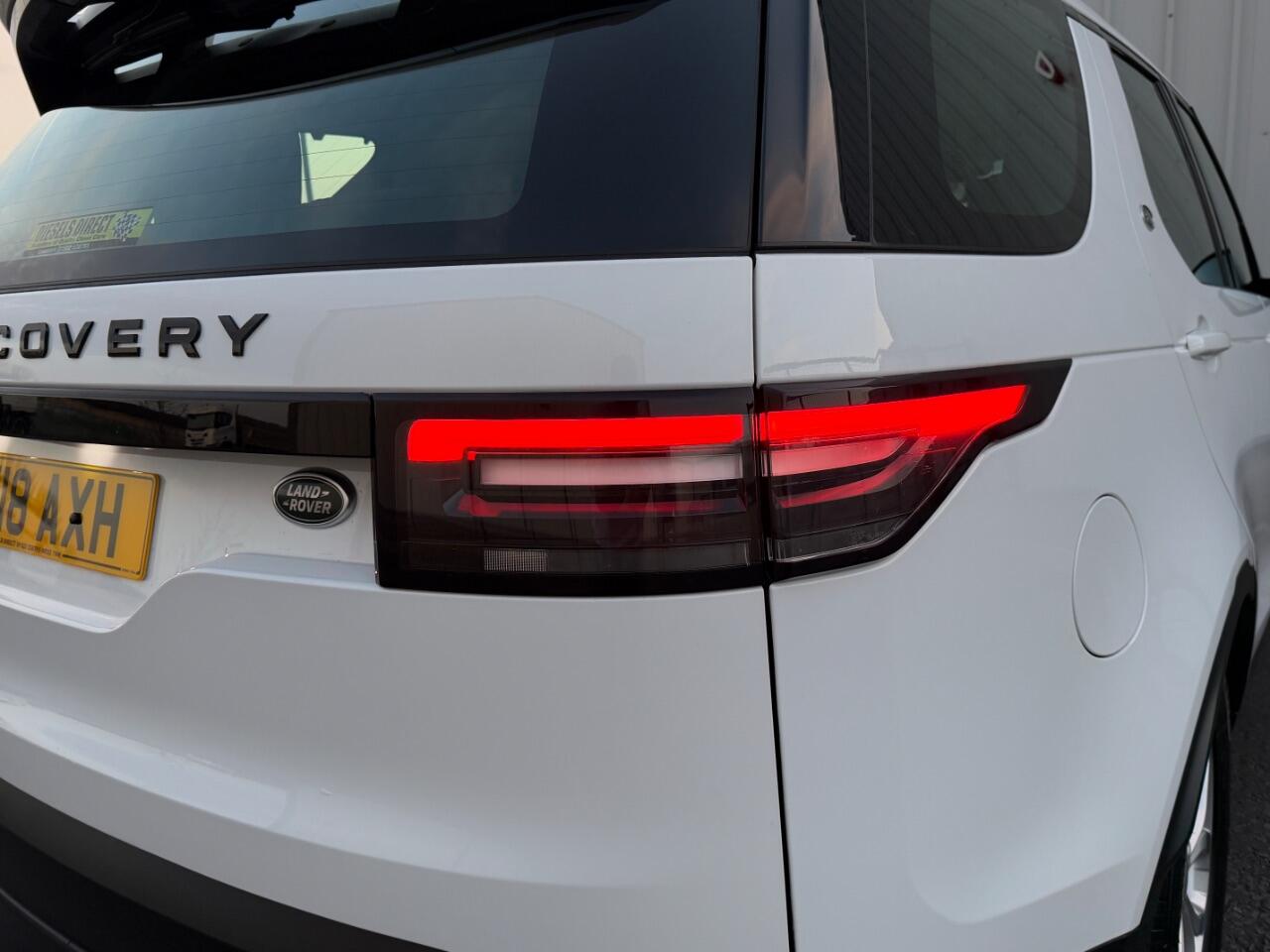 Land Rover Discovery view 42