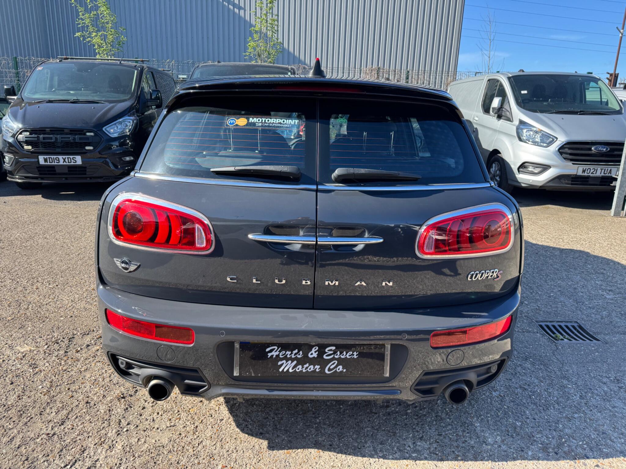 Mini Clubman view 12