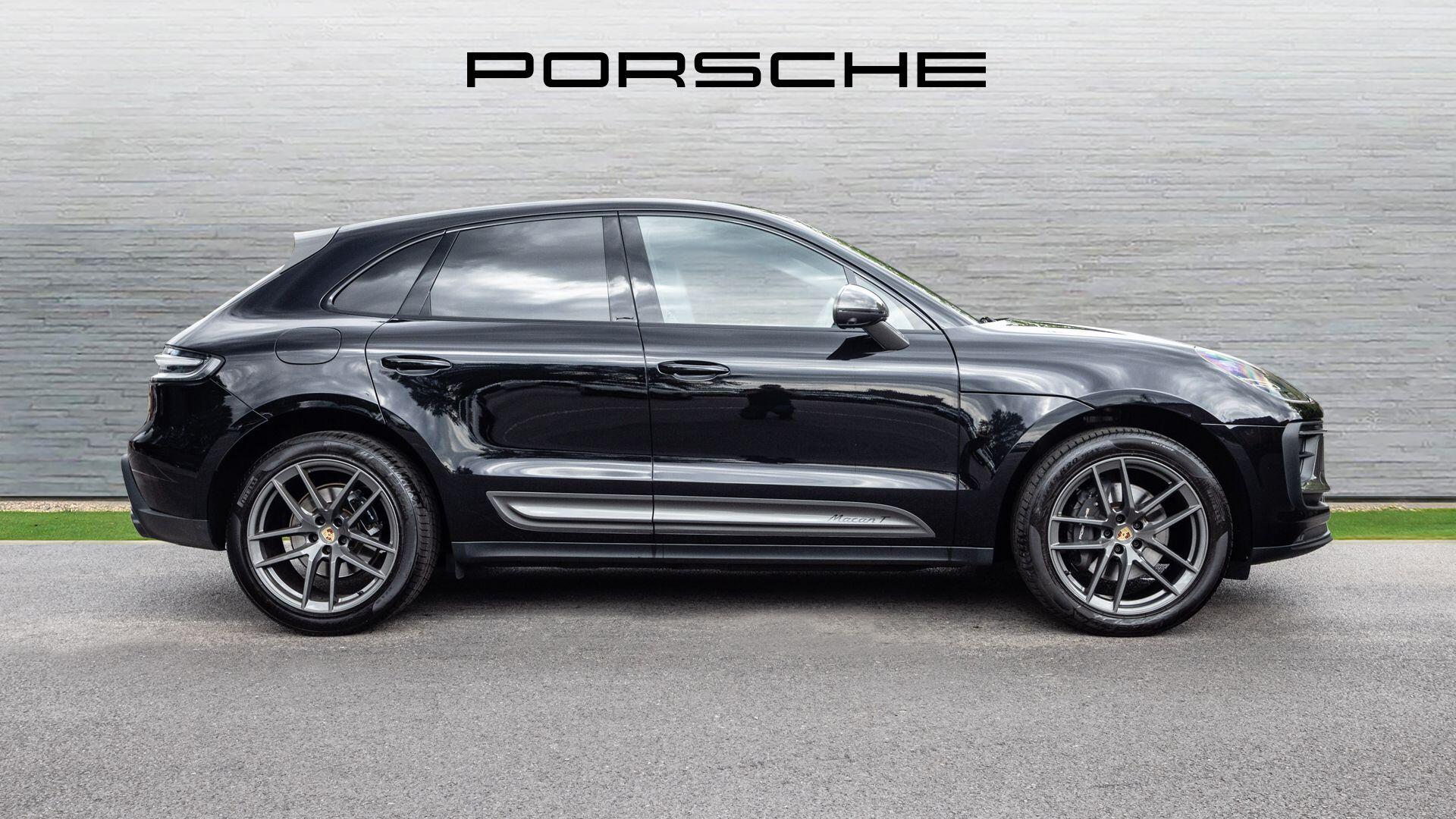 Porsche Macan view 6