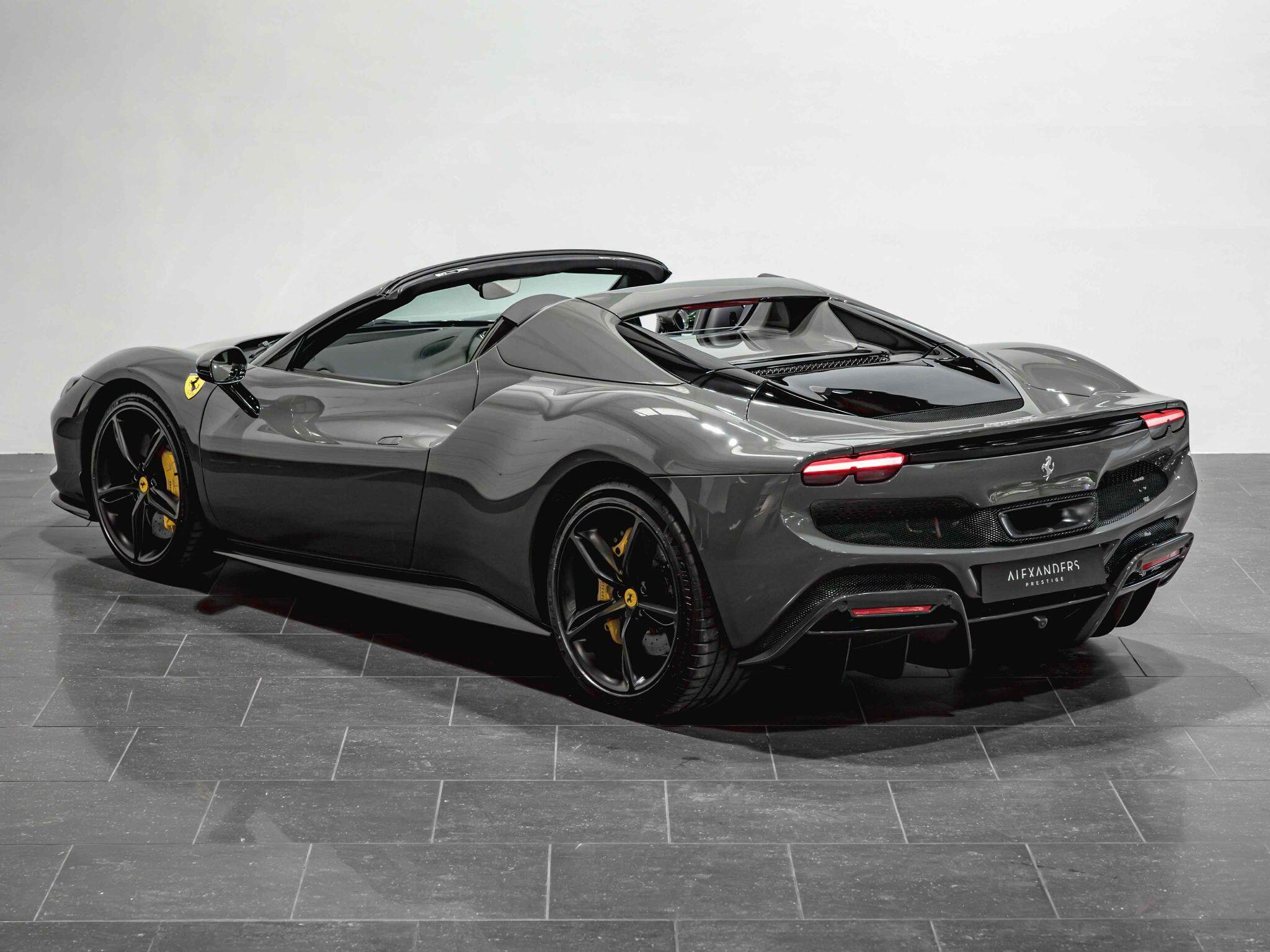 Ferrari 296 GTS view 5