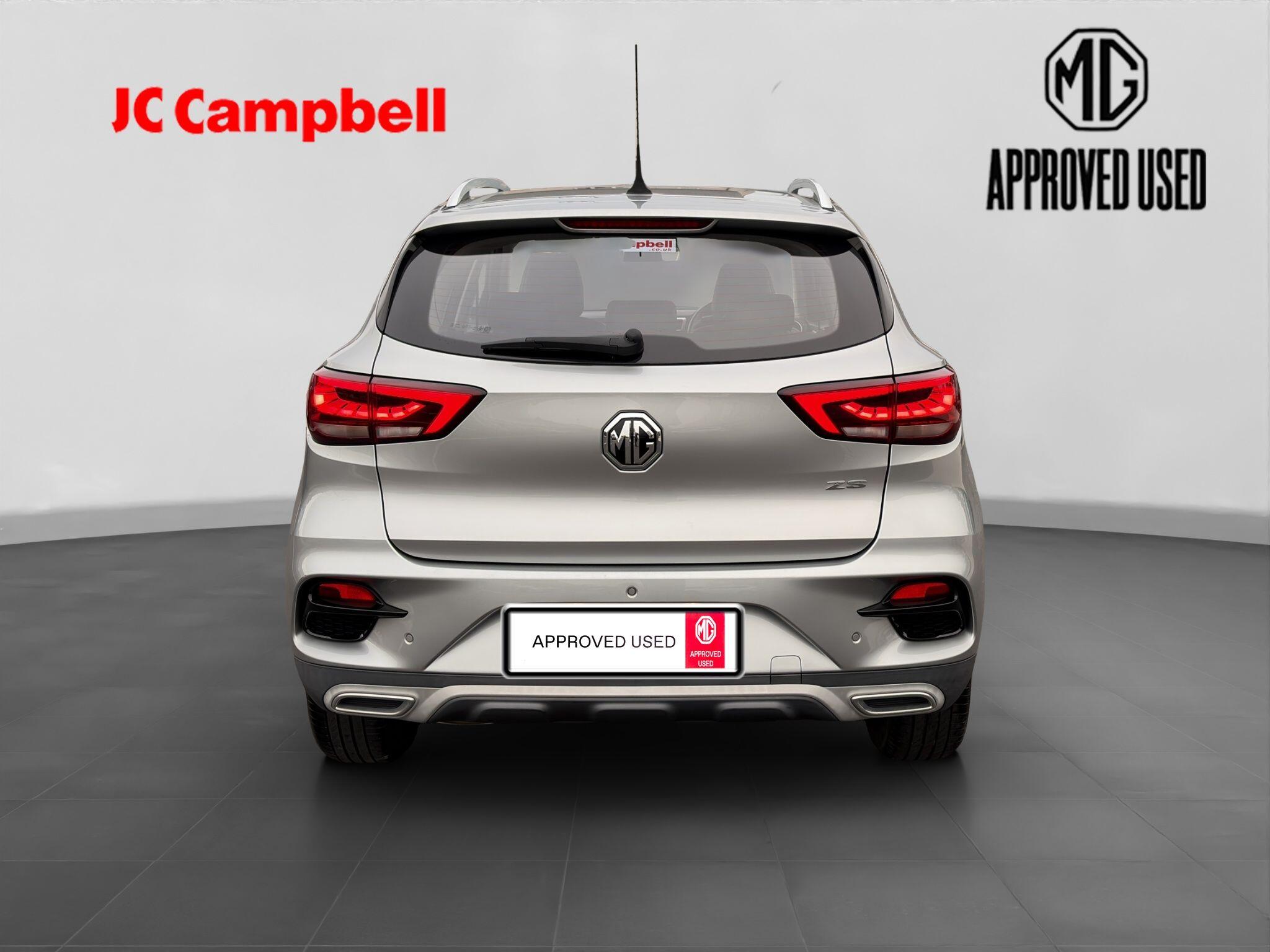 MG ZS