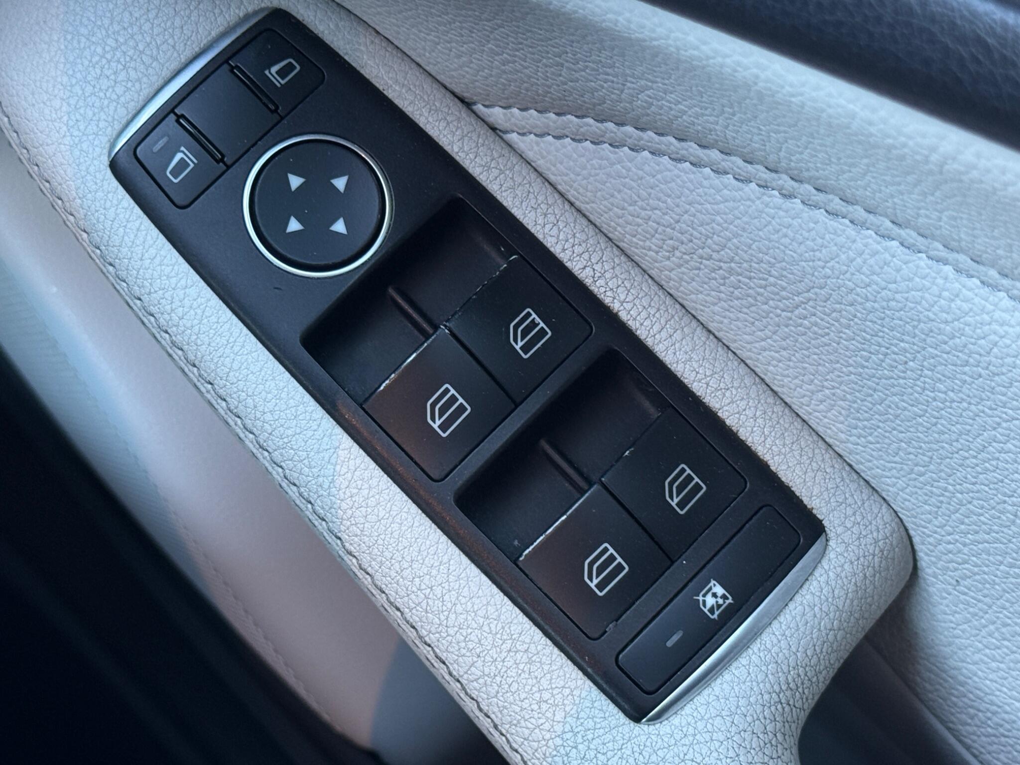 Mercedes-Benz B Class - Image 79