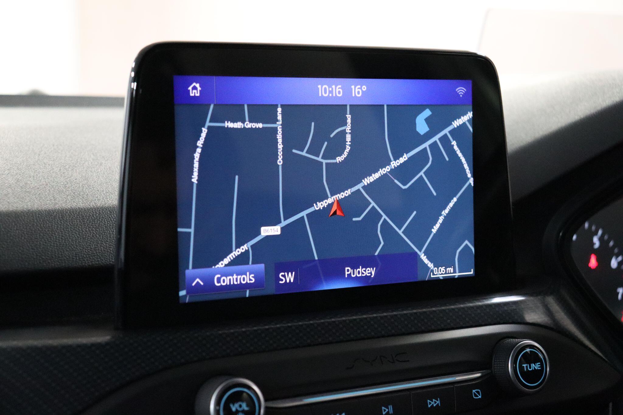 Ford Focus view 39