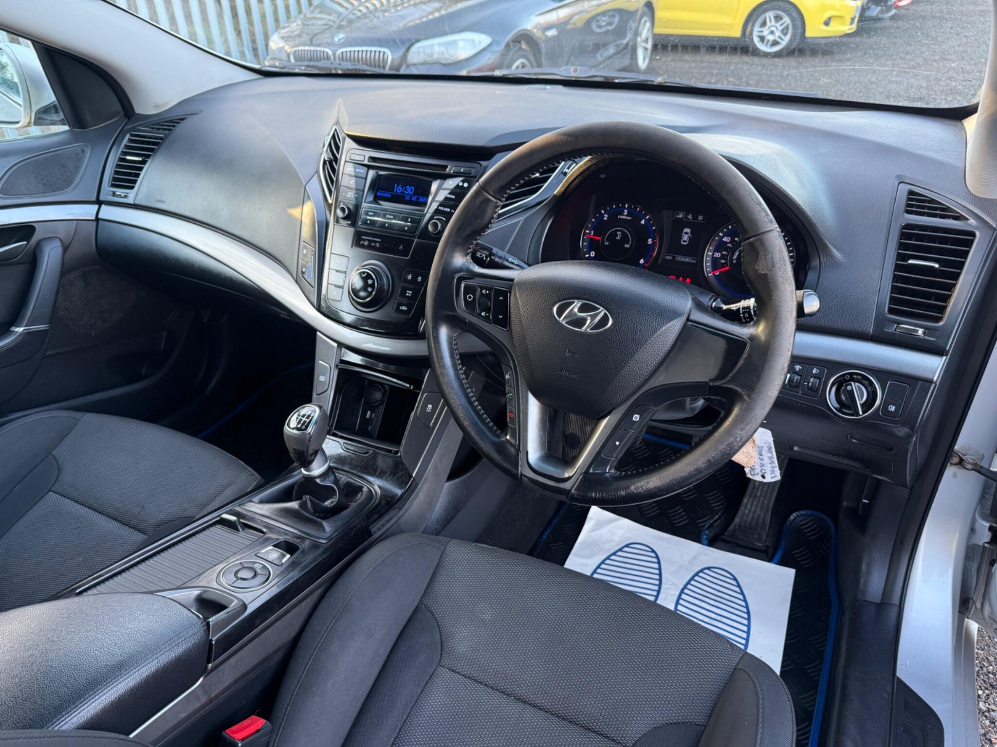 2015 Hyundai i40 image 10