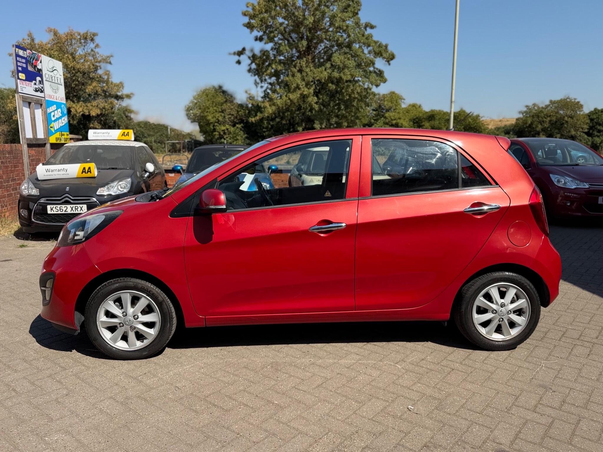 Kia Picanto view 12