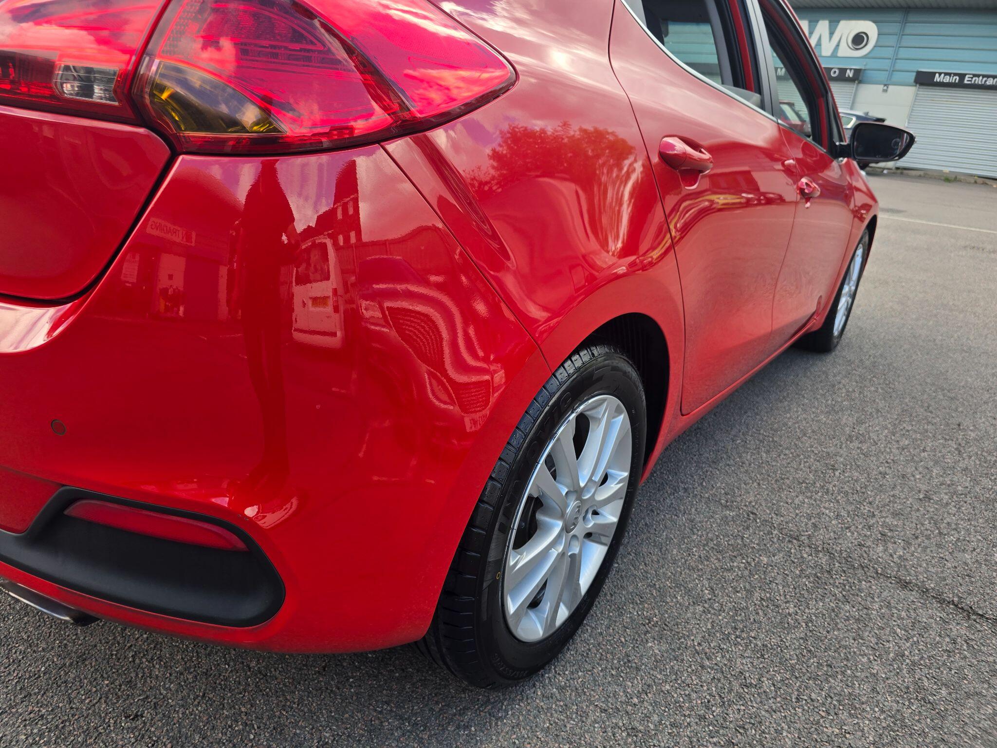 Kia Ceed view 89