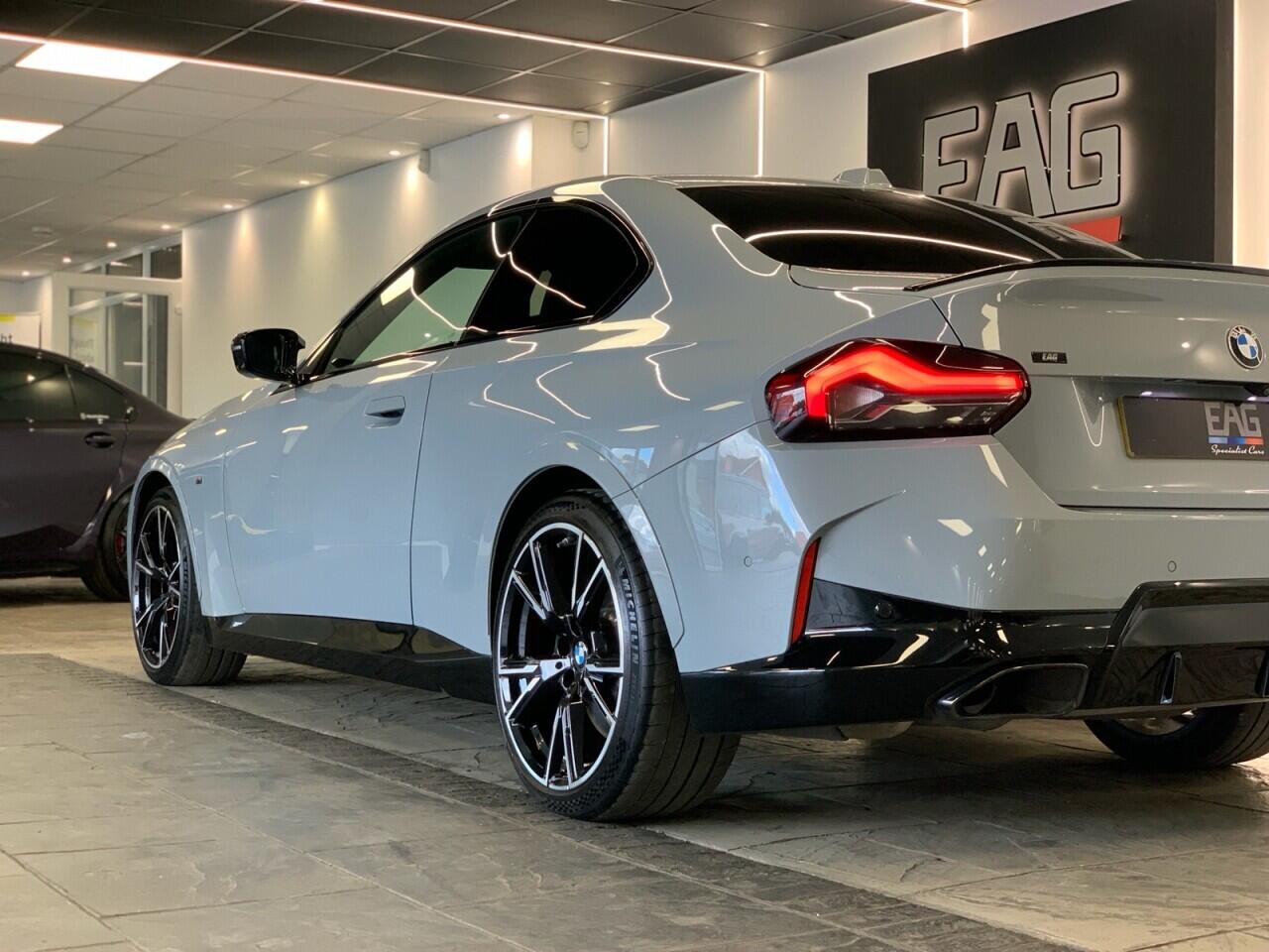 BMW 2 Series view 5