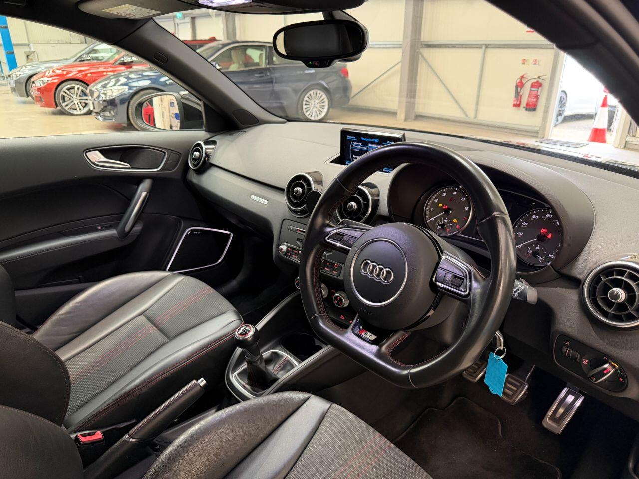 Audi S1 view 3