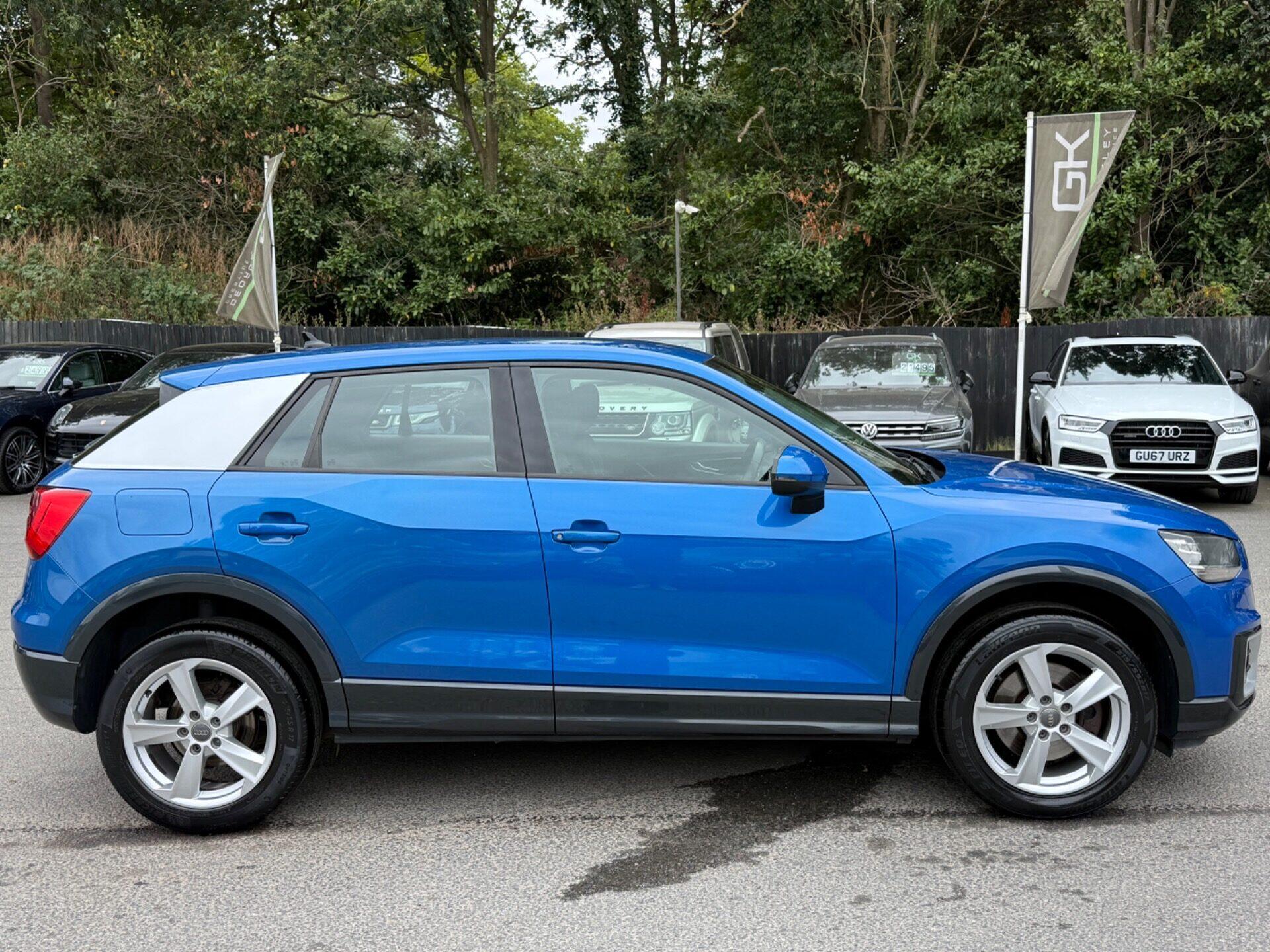 Audi Q2 view 5