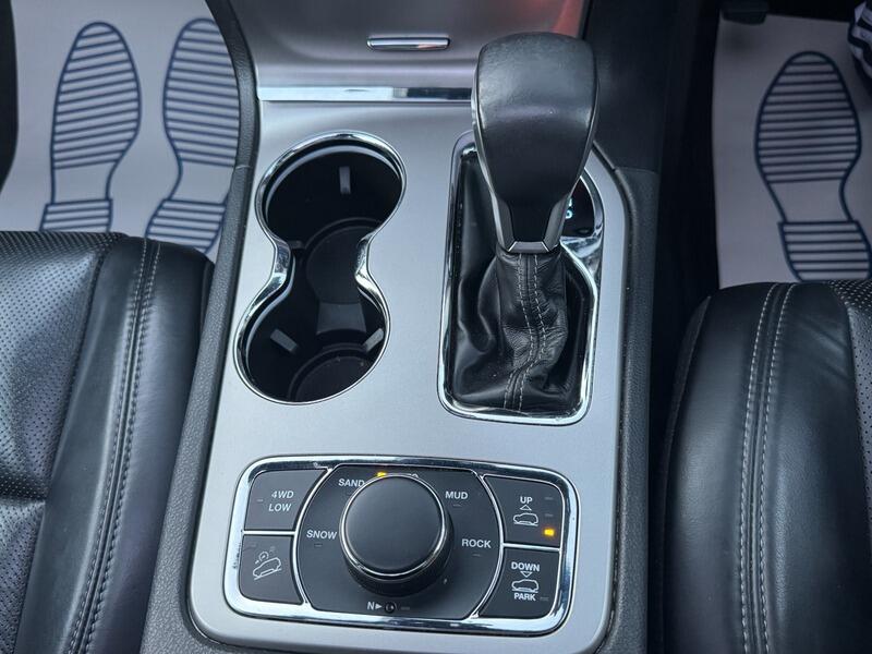 2019 Jeep Grand Cherokee 3.0 V6 MultiJetII Overland Auto 4WD Euro 6 (s/s) 5dr • 62,000 miles image 37