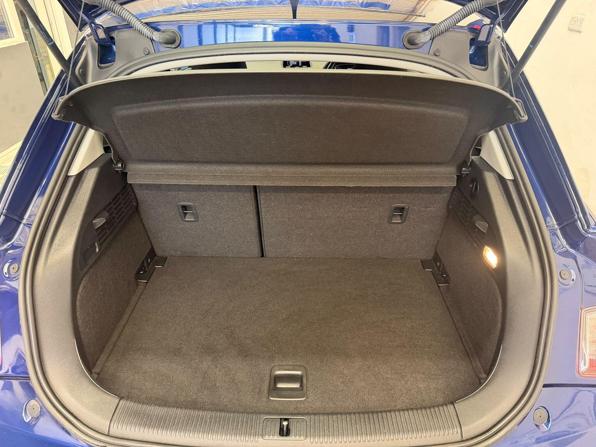 Audi A1 view 12