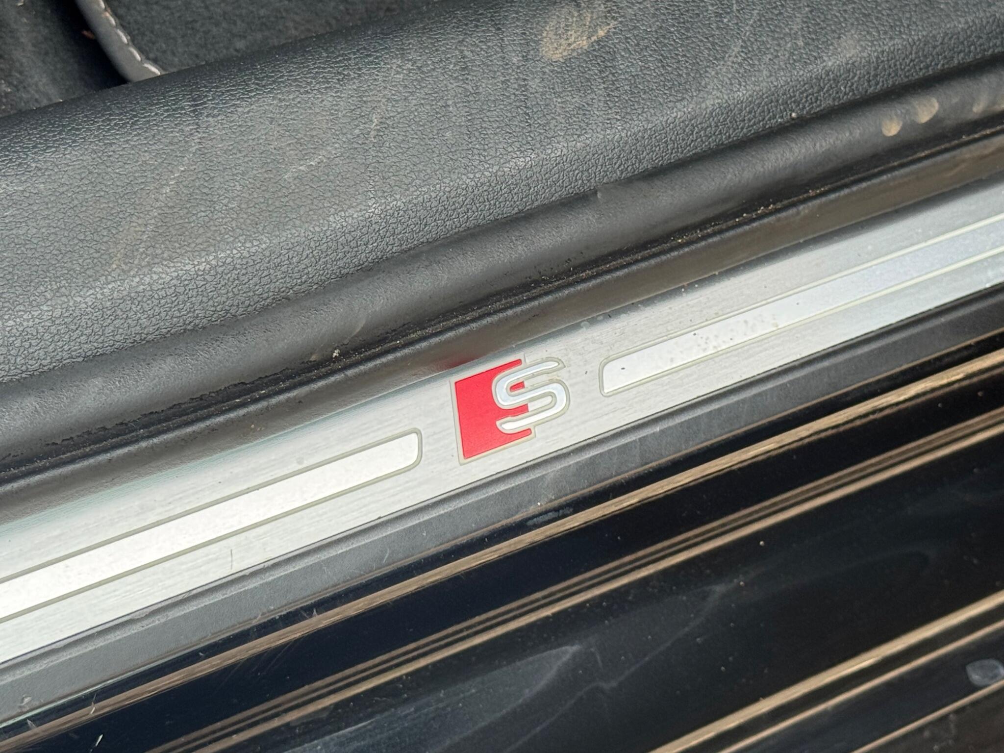 Audi A4 view 63